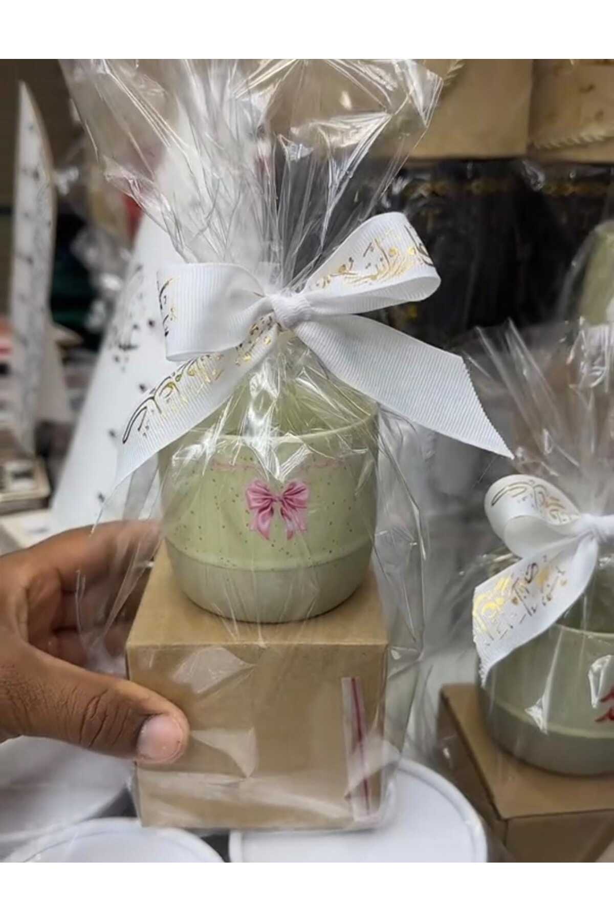 أكواب توزيعات