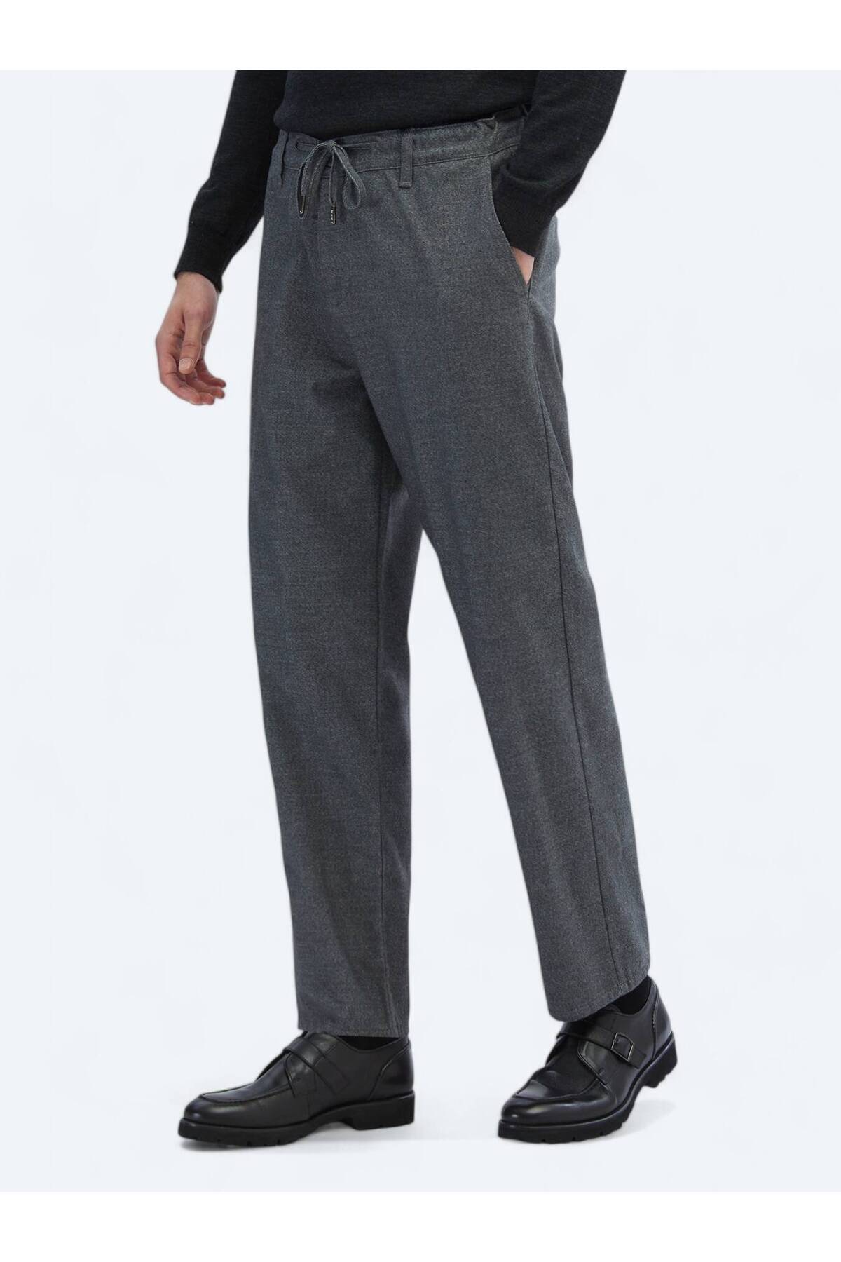 Kip Gri Desenli Dokuma Jogging Fit Casual Pamuk Karışımlı Pantolon görsel 3
