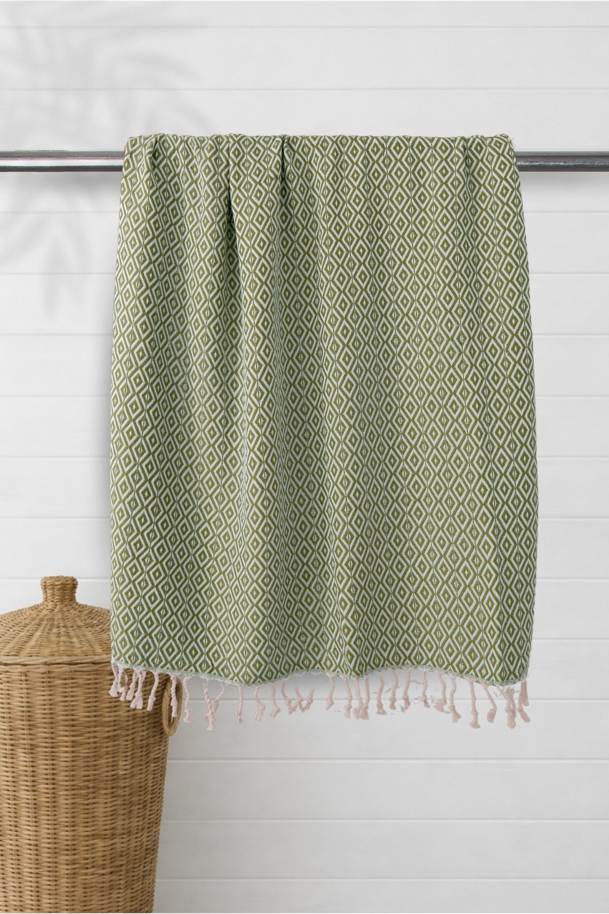 Natureloom Luxury Peshtamal 100% Cotton Beach And Bath Towel