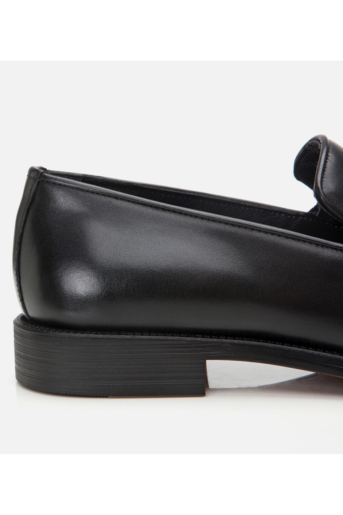 Hotiç  Hakiki Deri Siyah Erkek Püsküllü Klasik Ayakkabı - Görsel 3