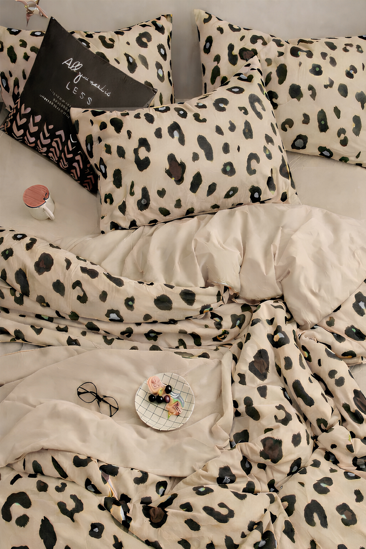 İQON Lastikli Çarşaflı Nevresim Takımı Çift Kişilik Leopar Kahve fotoğrafı 2 (önizleme)