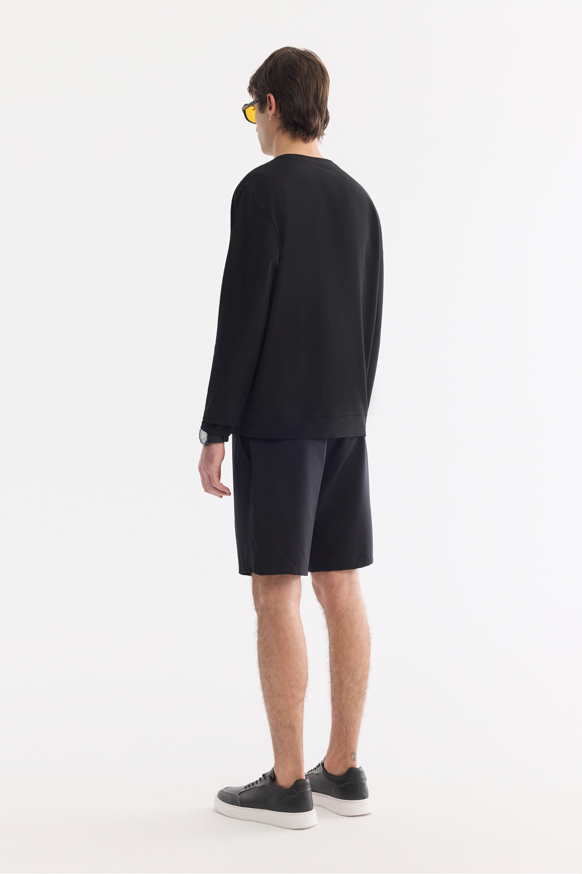 Avva  Erkek Siyah Bisiklet Yaka Esnek Yumuşak Doku İnterlok Kumaş Regular Fit Sweatshirt B001100 - Görsel 4