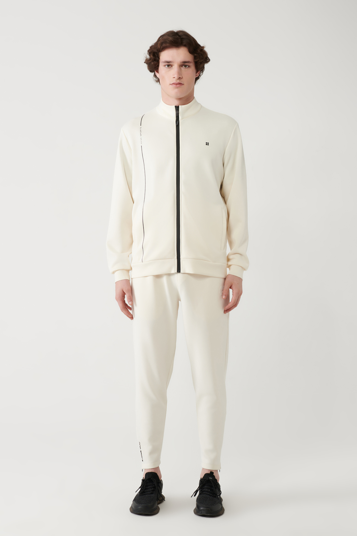 Avva  Erkek Ekru Dik Yaka Baskılı Soft Touch Baskılı Regular Fit Sweatshirt A41Y1225 - Görsel 6