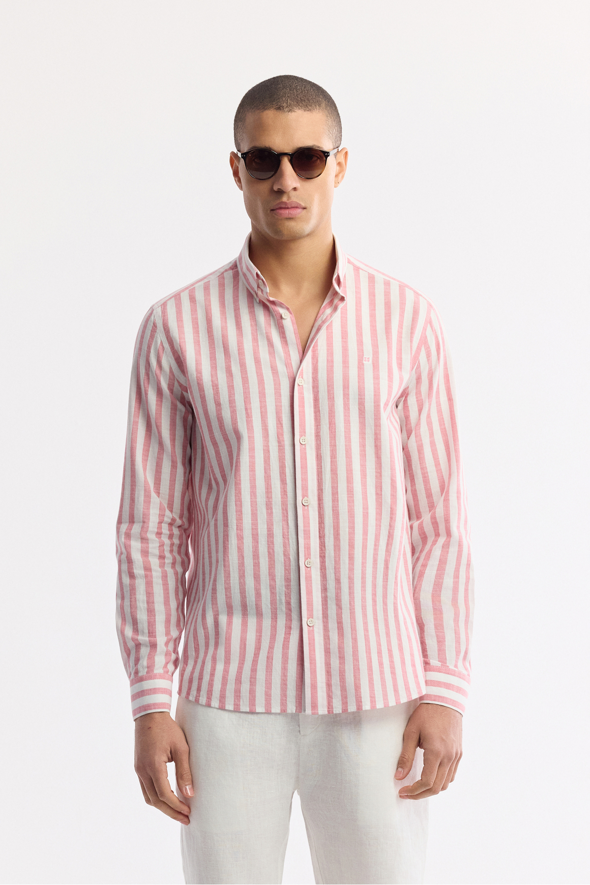 Avva  Erkek Kırmızı Düğmeli Yaka Çizgili %100 Pamuk Comfort Fit Gömlek A51Y2167