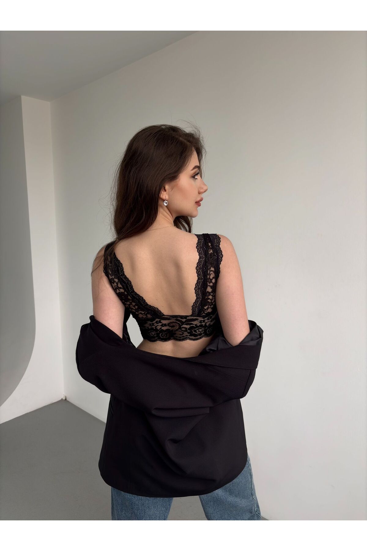 FORSACE  Kadın Dantelli Kalın Askılı V Yaka Astarlı Crop Büstiyer Bralet - Görsel 6
