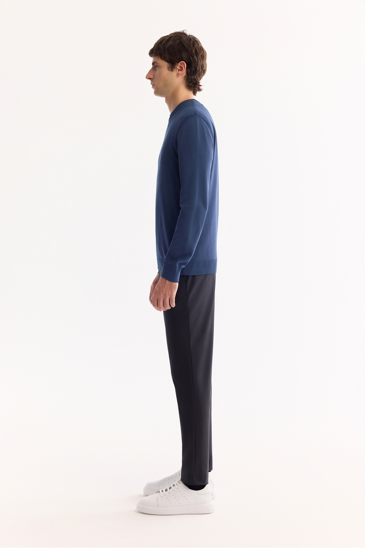 Avva  Erkek Lacivert Bisiklet Yaka Viskon Karışımlı Basic Triko Regular Fit Kazak B005021 - Görsel 3