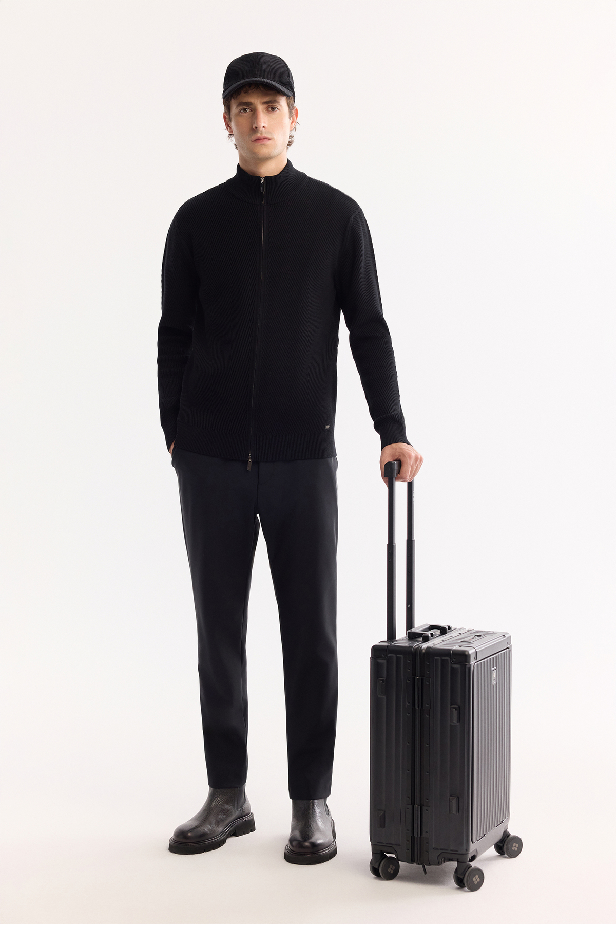 Avva  Erkek Siyah Dik Yaka Fermuarlı Pamuklu Soft Touch Dokulu Regular Fit Hırka A52Y5181 - Görsel 8