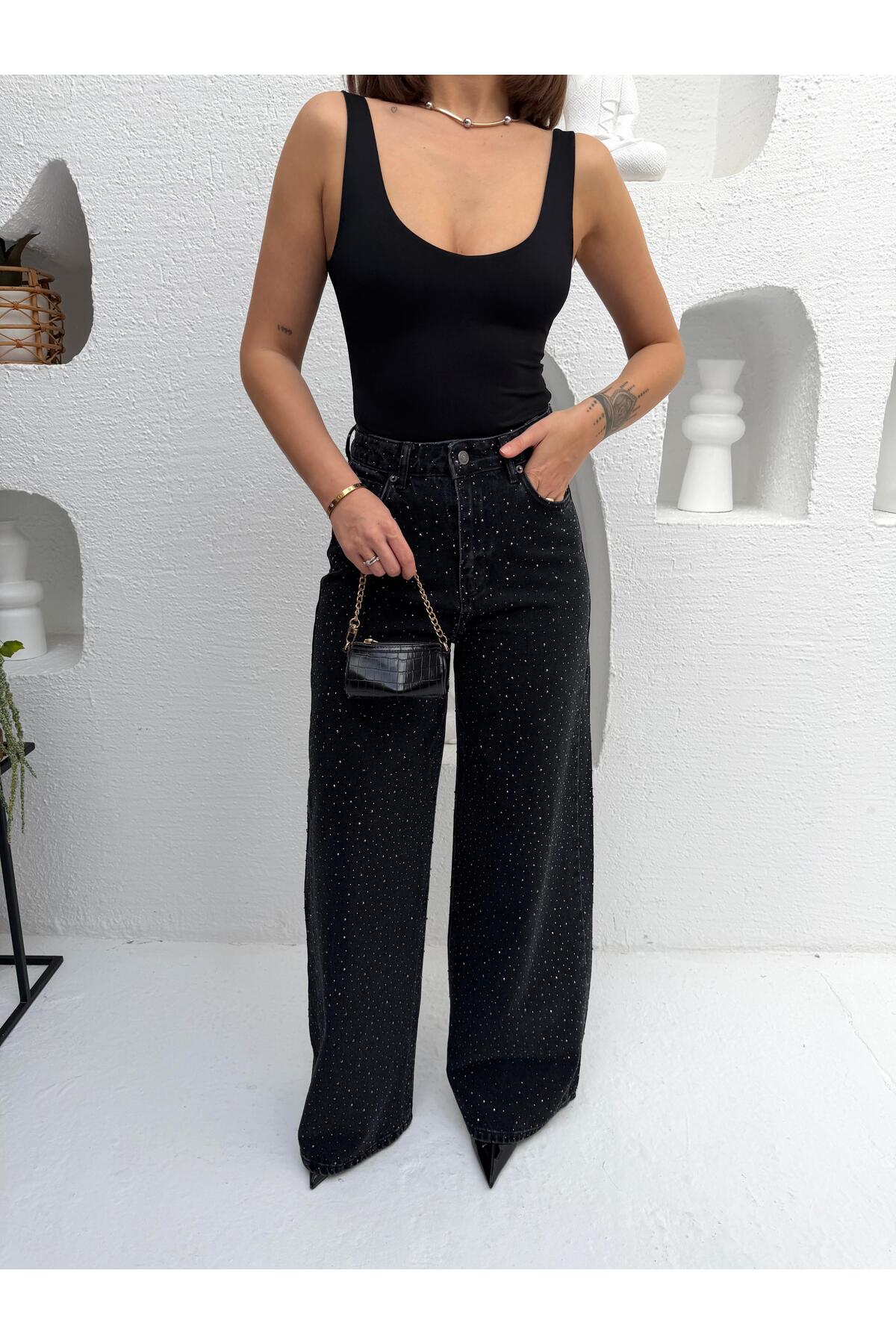 Vooz  Kadın Taşlı Baggy Jean Yüksek Bel Bol Paça Pantolon Siyah Ön Arka Taşlı - Görsel 5
