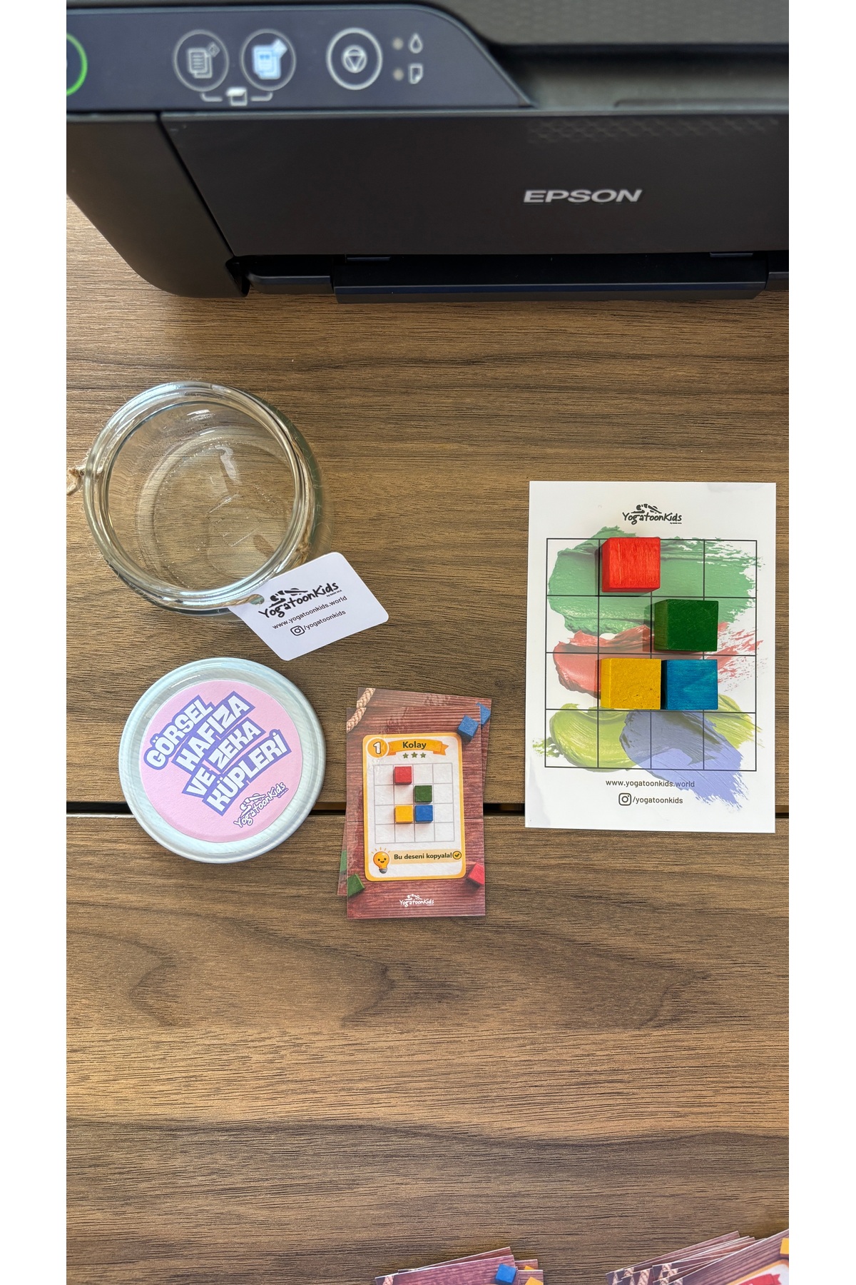 Yogatoon Kids World Çocuklar İçin Görsel Hafıza ve Zeka Küpleri Kavanozu – Ahşap Renkli Küplerle Dikkat ve Mantık Oyunu fotoğrafı 4 (önizleme)