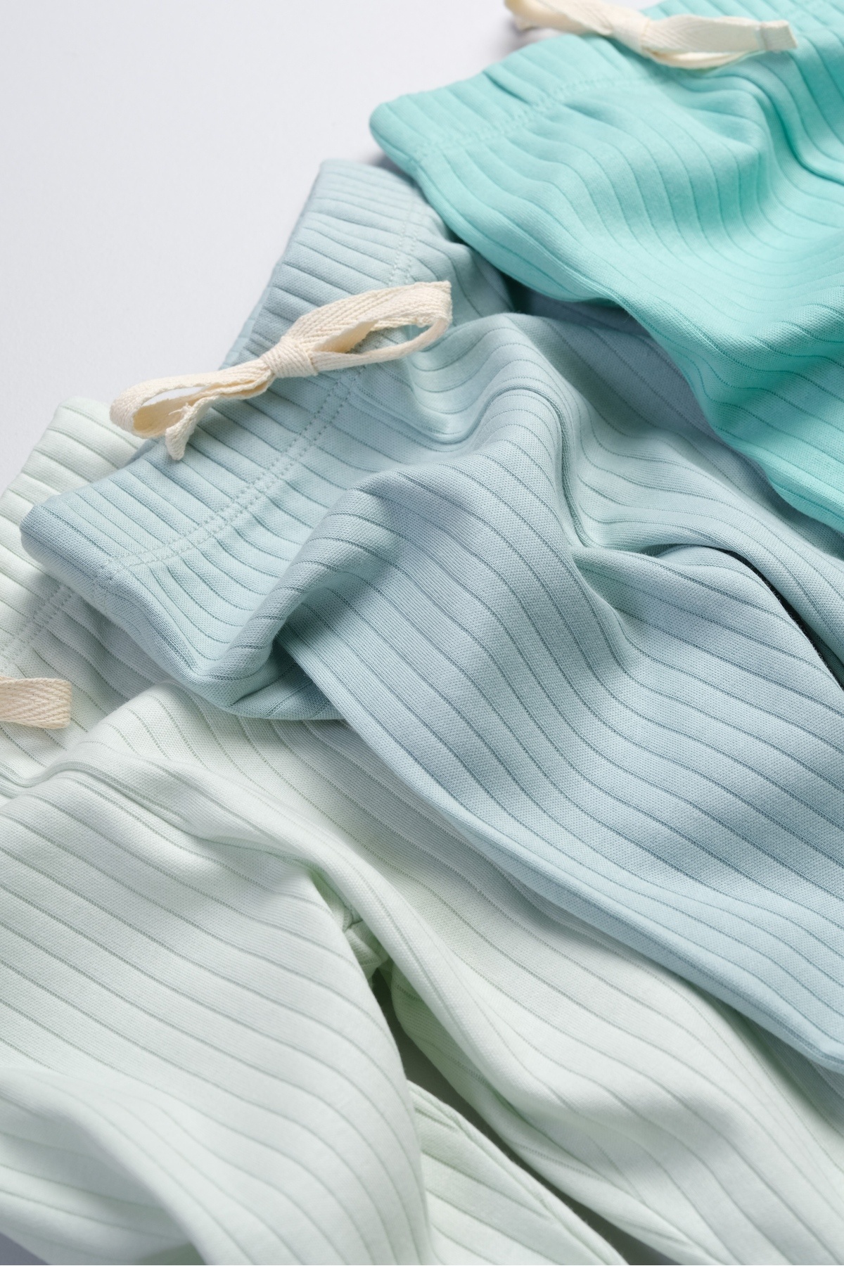 Bondberro 3' lü Set %100 Pamuk Kaşkorse Bebek ve Çocuk Taytı ( Çağla Yeşili - Mat Yeşil - Mint ) fotoğrafı 4 (önizleme)