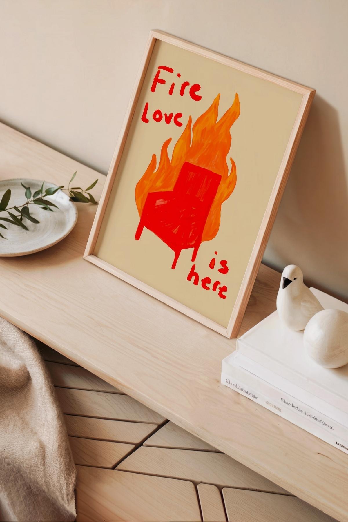 Alevli Koltuk Figürlü Modern Tablo Poster Duvar Dekoru Çerçevesiz