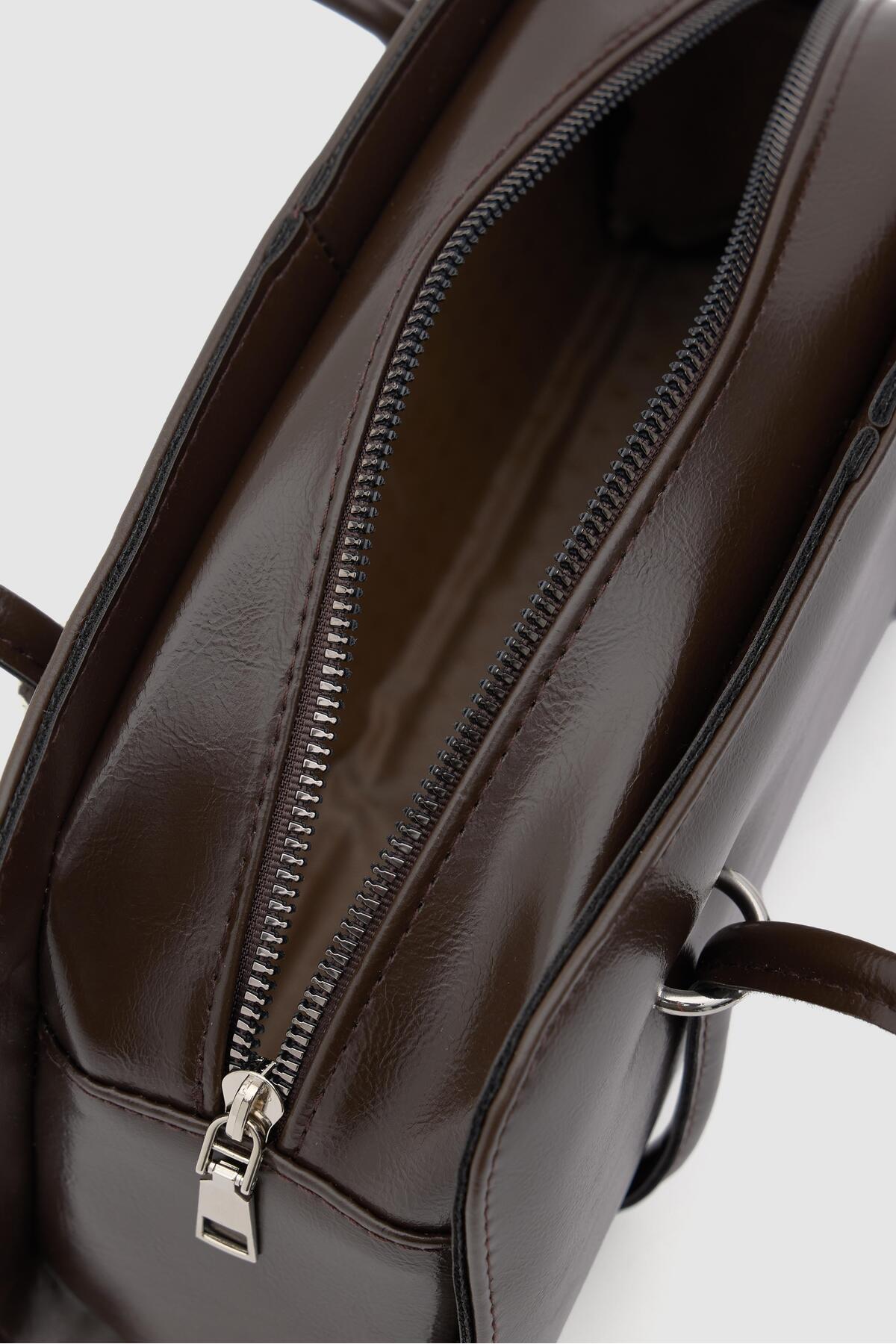 Shule Bags  Hansal Metal Detaylı Baget Çanta Acı Kahve - Görsel 8