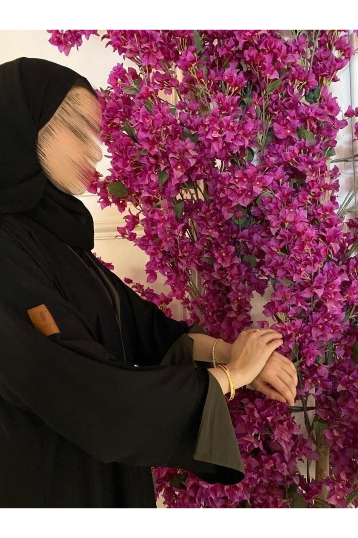 عباية شقف – عباية كريب أسود ربع كلوش بتدخي́لة أنيق...