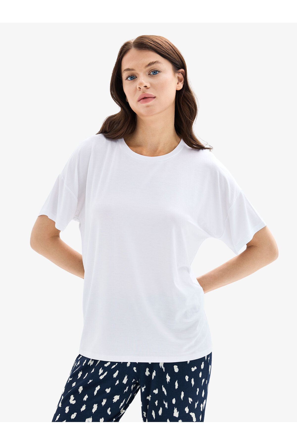 Women's Pajamas Set 52077 - White