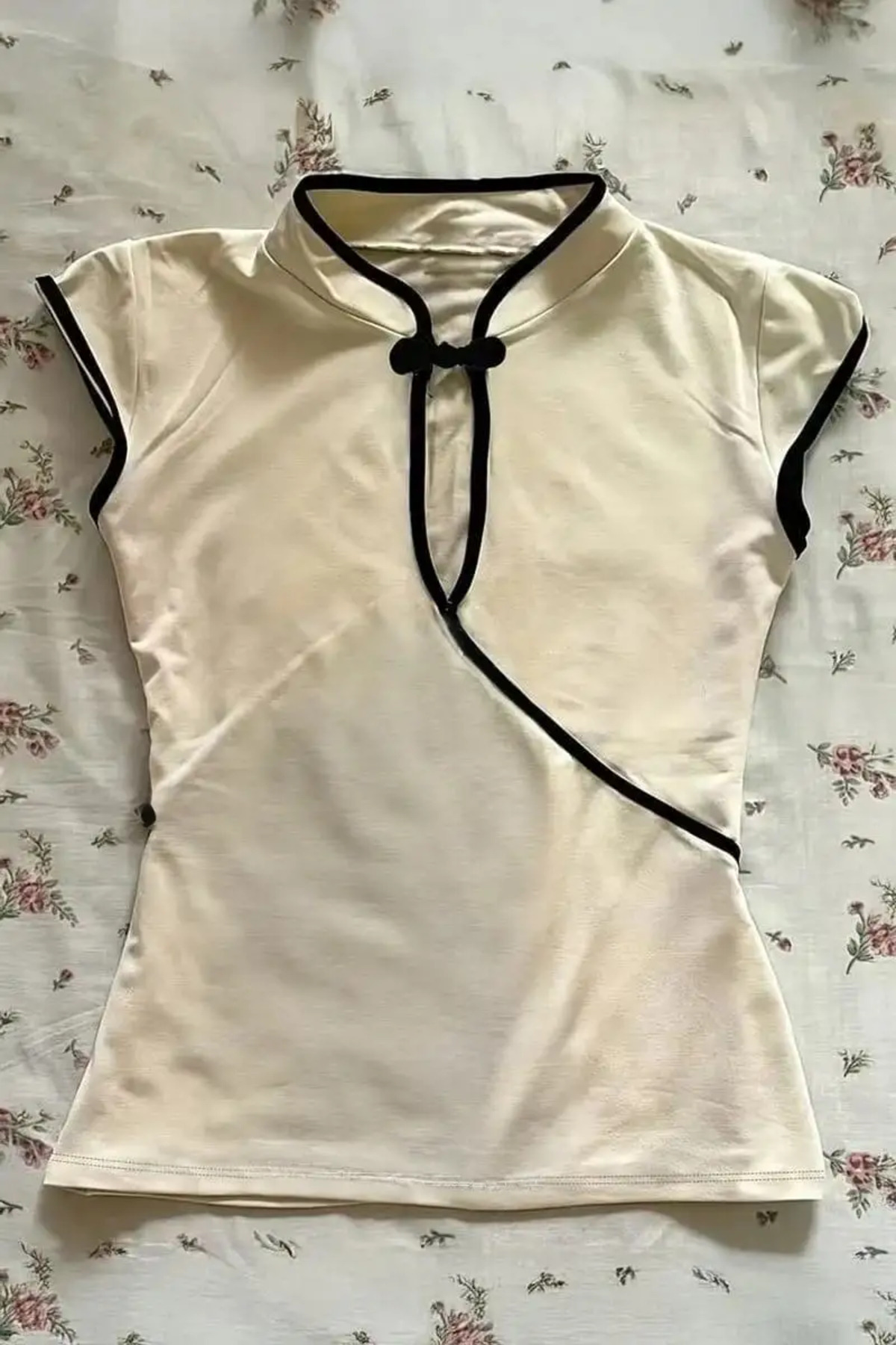 1blood Ecru Mandarin Collar Vintage Short Sleeve Cropped