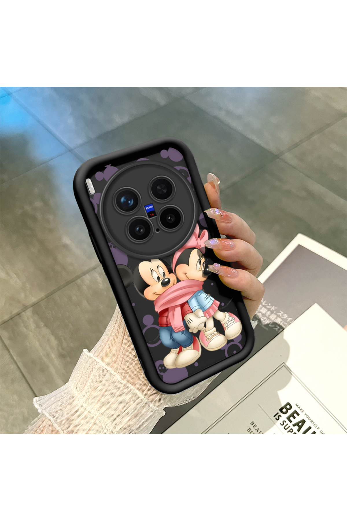 Black Silicone Case with Shockproof Camera Protection Cartoon Pattern for Vivo X300 Pro