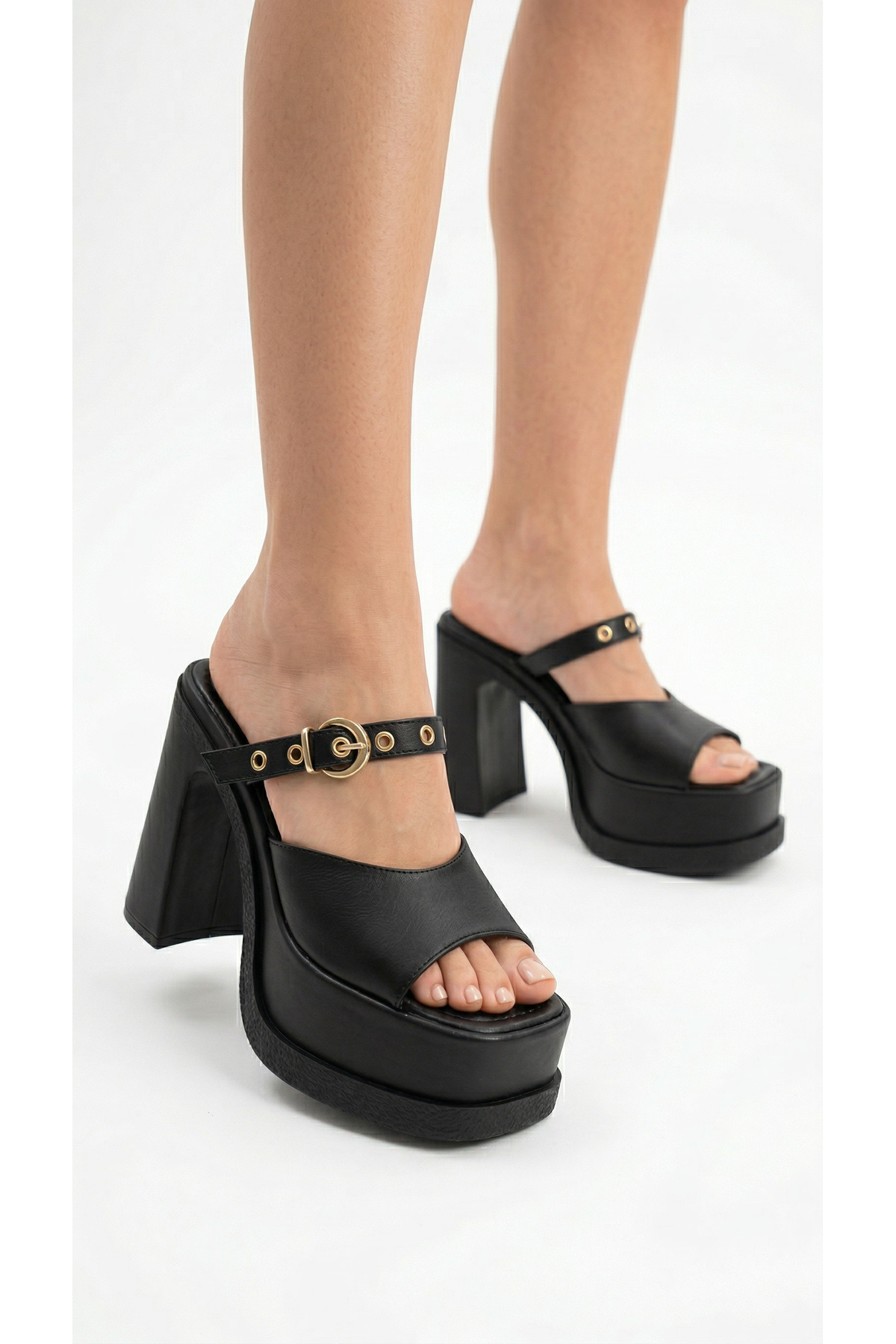 High Platform Filler Heel Gold Buckle Detailed Skin Buckle Summer Women's Filler Sole Sandals Shoes