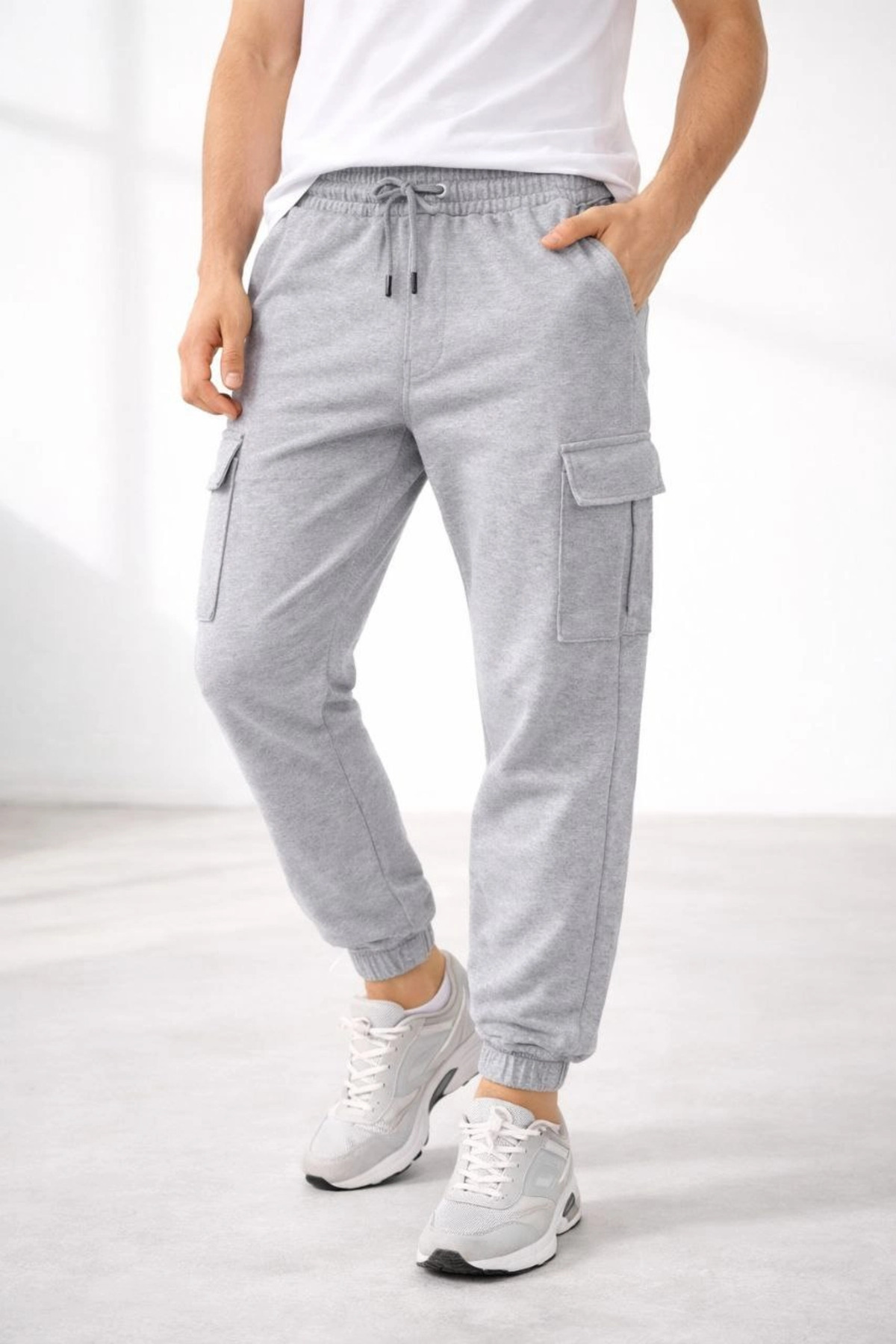 pilelistore Erkek Jogger Eşofman Altı Kargo Cepli Lastikli Paça Spor Pantolon - Gri fotoğrafı 3 (önizleme)