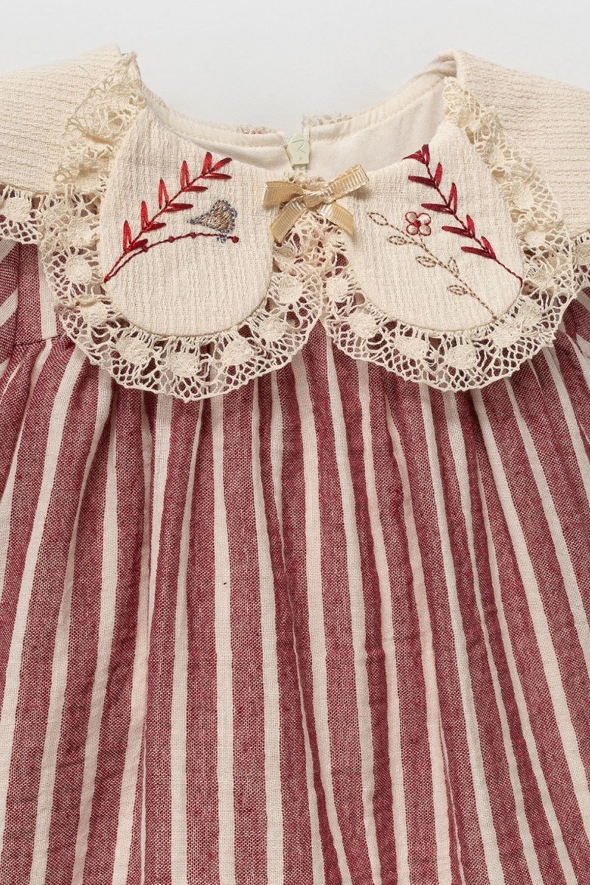 cantoy El Nakışlı ve Kuş Figürlü Fisto Yakalı Çizgili Kız Bebek Elbise ve Saç Bandı Seti fotoğrafı 2 (önizleme)