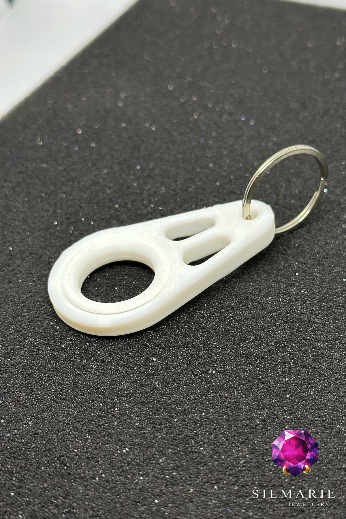 Fidget Spinner Beyaz Anahtarlık – Dönen Tasarım Rulmanlı 3D Baskı Anahtar Aksesuarı - Hediyelik — Silmaril Store — Anahtarlık (3)