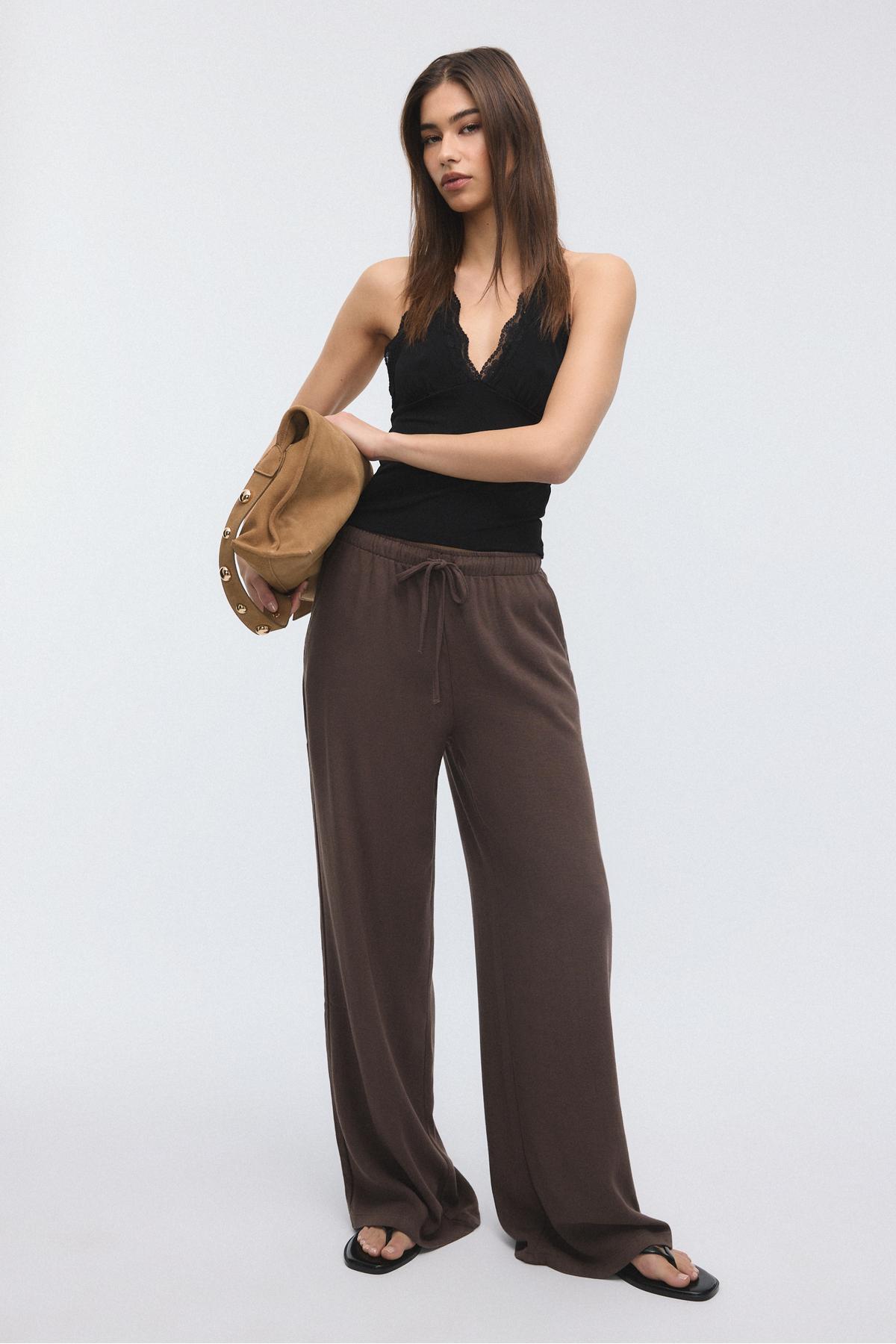 Stradivarius  Keten görünümlü dökümlü pantolon