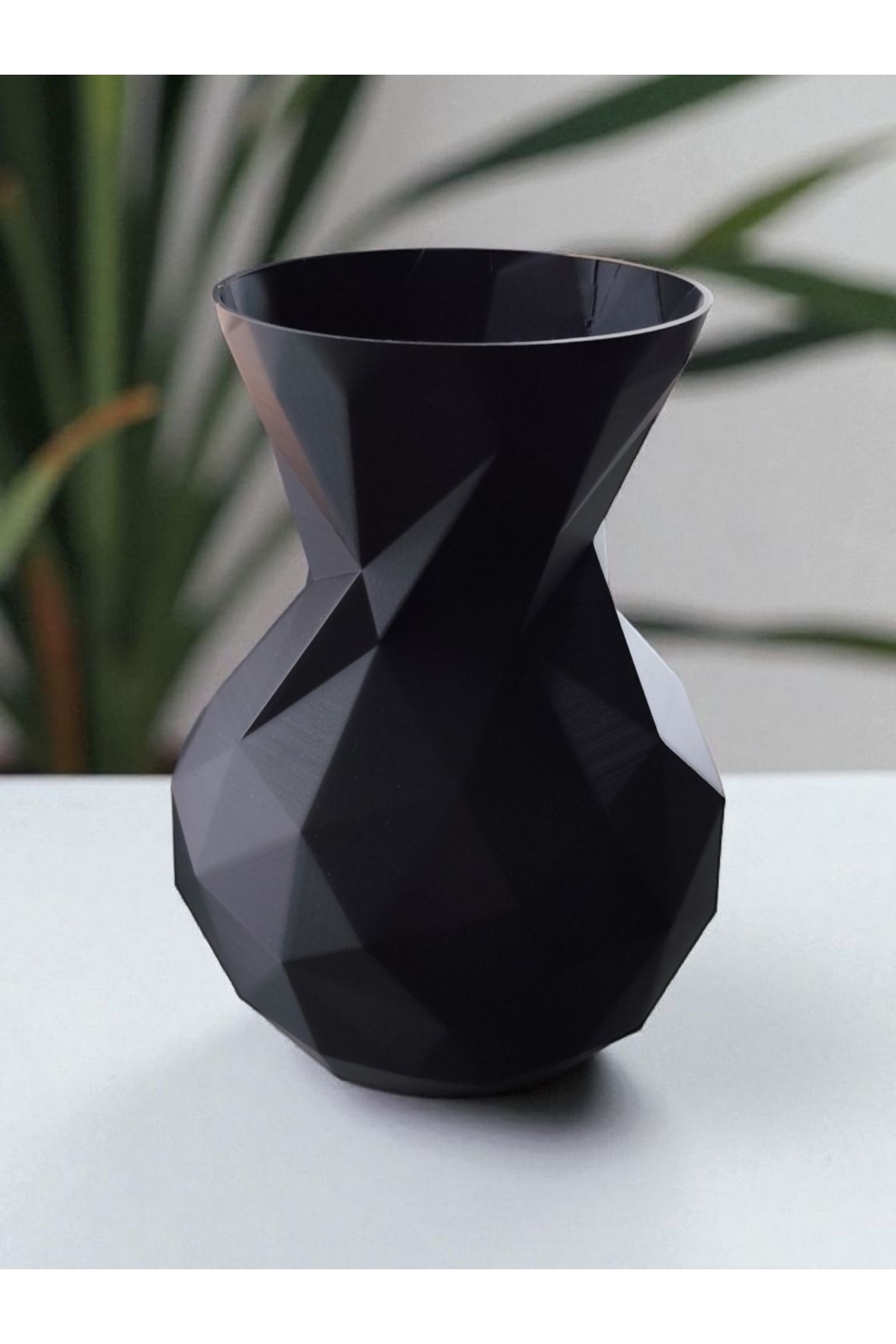 Low Poly Dekoratif Vazo