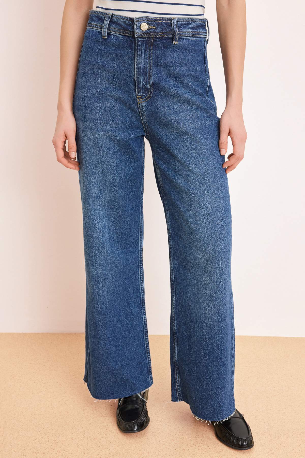 Trendyolmilla  Koyu Mavi Yüksek Bel Az Esnek Culotte Bilek Boy Jeans TWOSS26JE00203 - Görsel 3