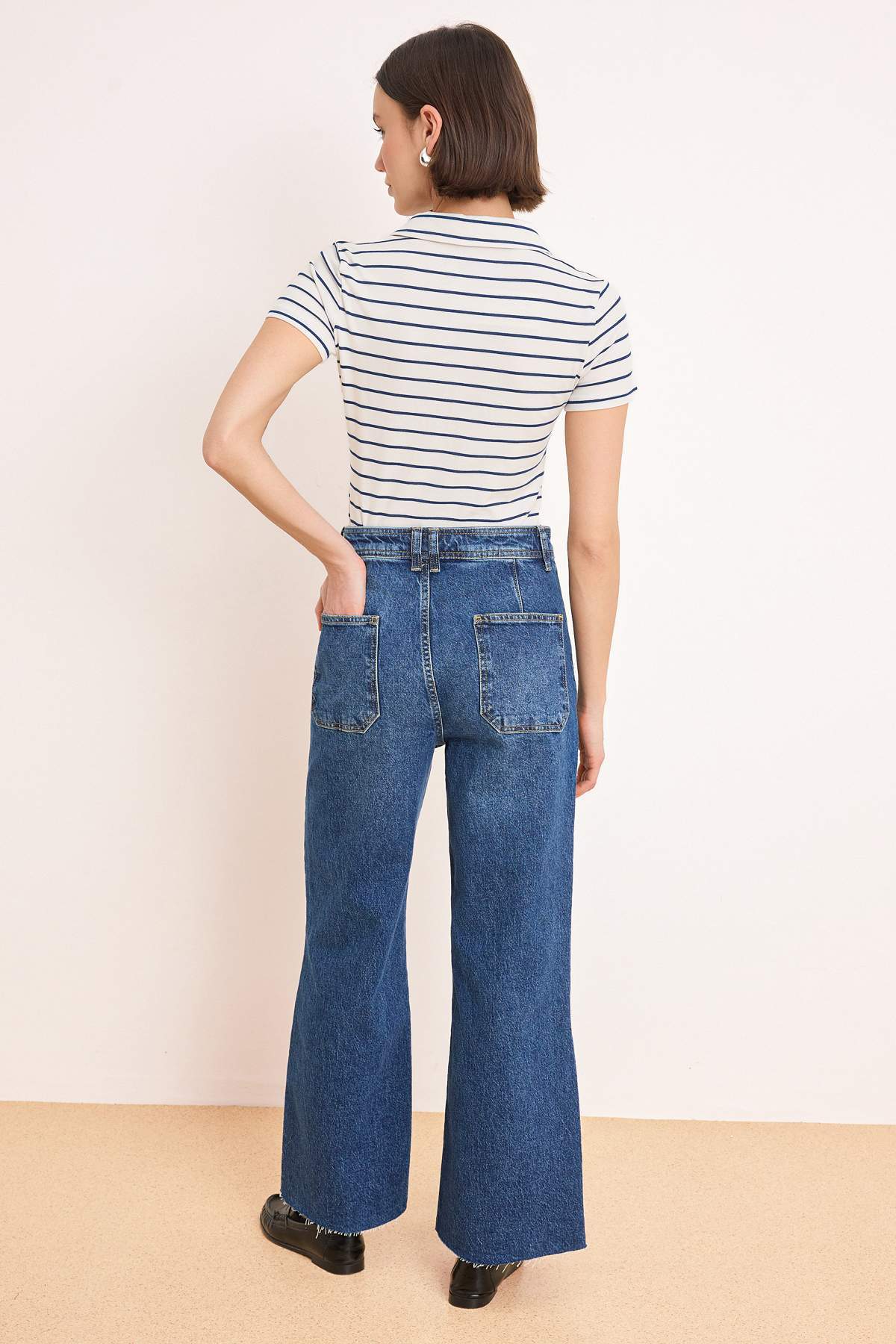 Trendyolmilla  Koyu Mavi Yüksek Bel Az Esnek Culotte Bilek Boy Jeans TWOSS26JE00203 - Görsel 4