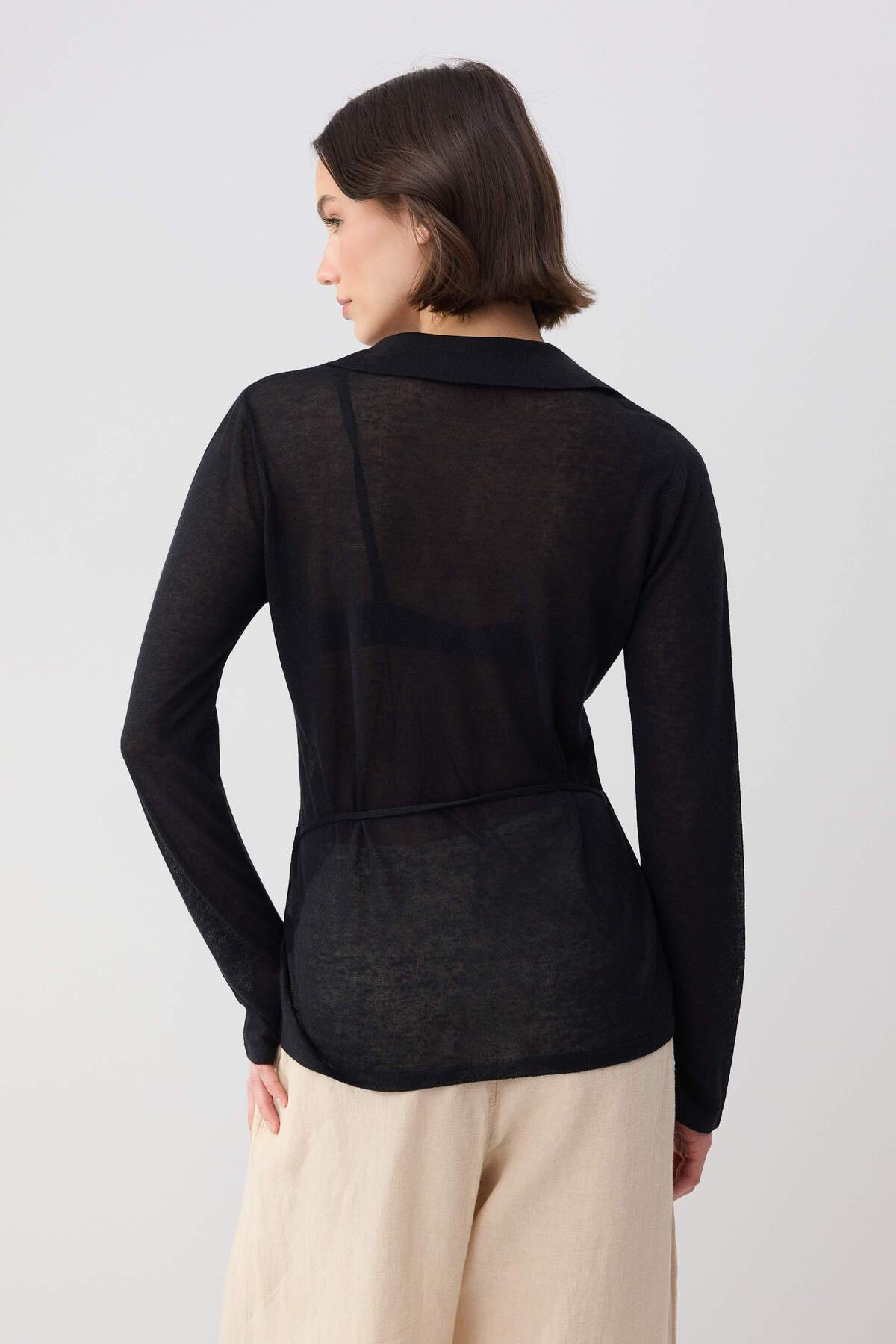 Trendyolmilla  Wardrobe Essentials Siyah Premium İplik Kemer Detaylı Gömlek Yaka İnce Triko Hırka TWOSS26HI00004 - Görsel 4