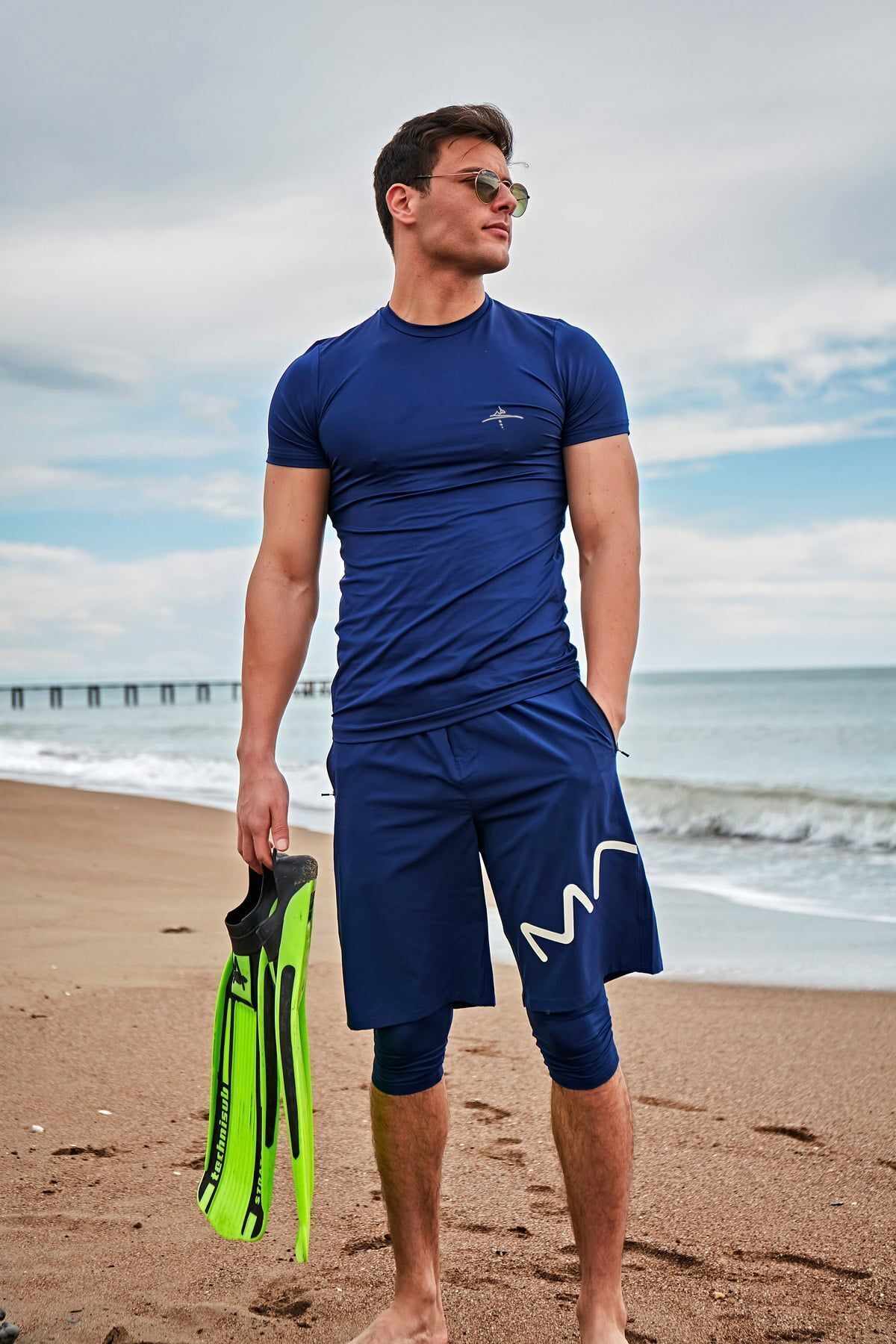 Navy Blue Men's Swimming T-Shirt with No Logo T2404