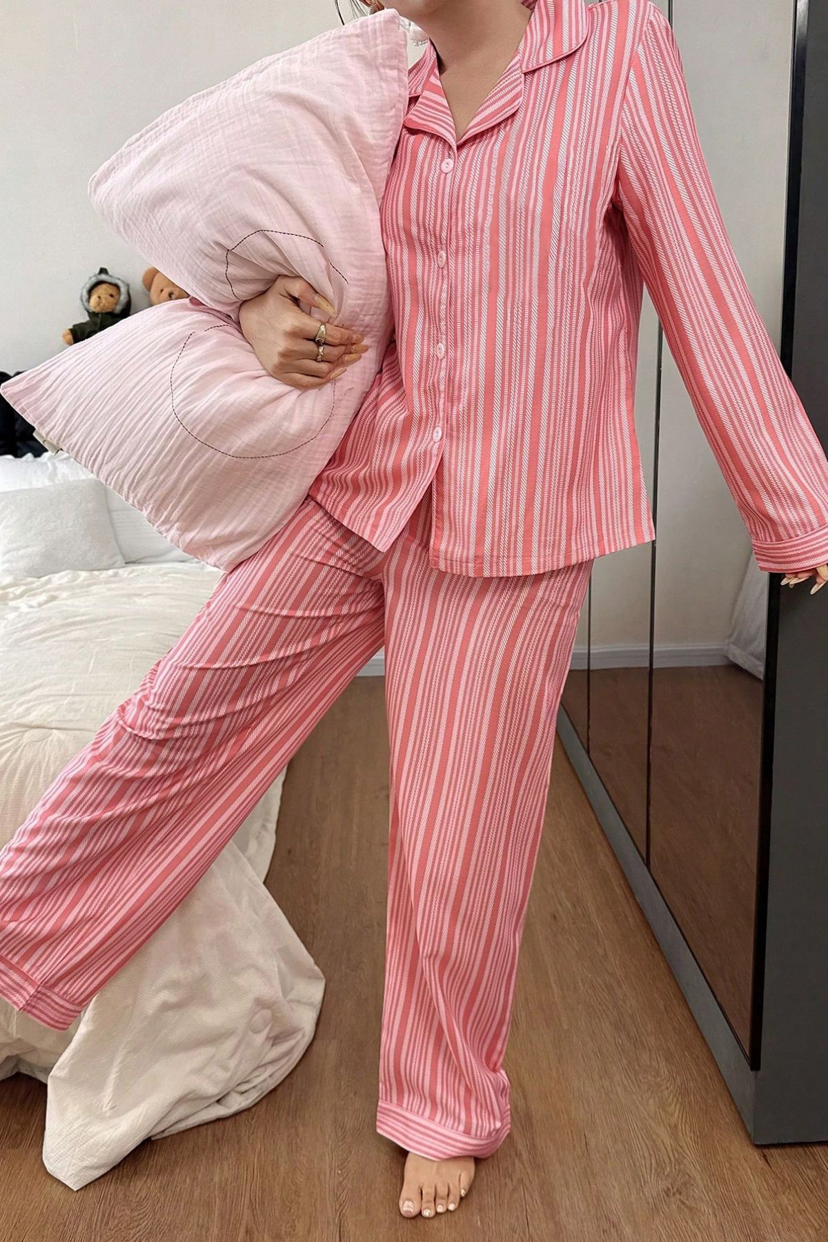BELLA NOTTE Pembe Düğmeli Dikey Baskılı Uzun Kollu Pijama Takımı görsel 5
