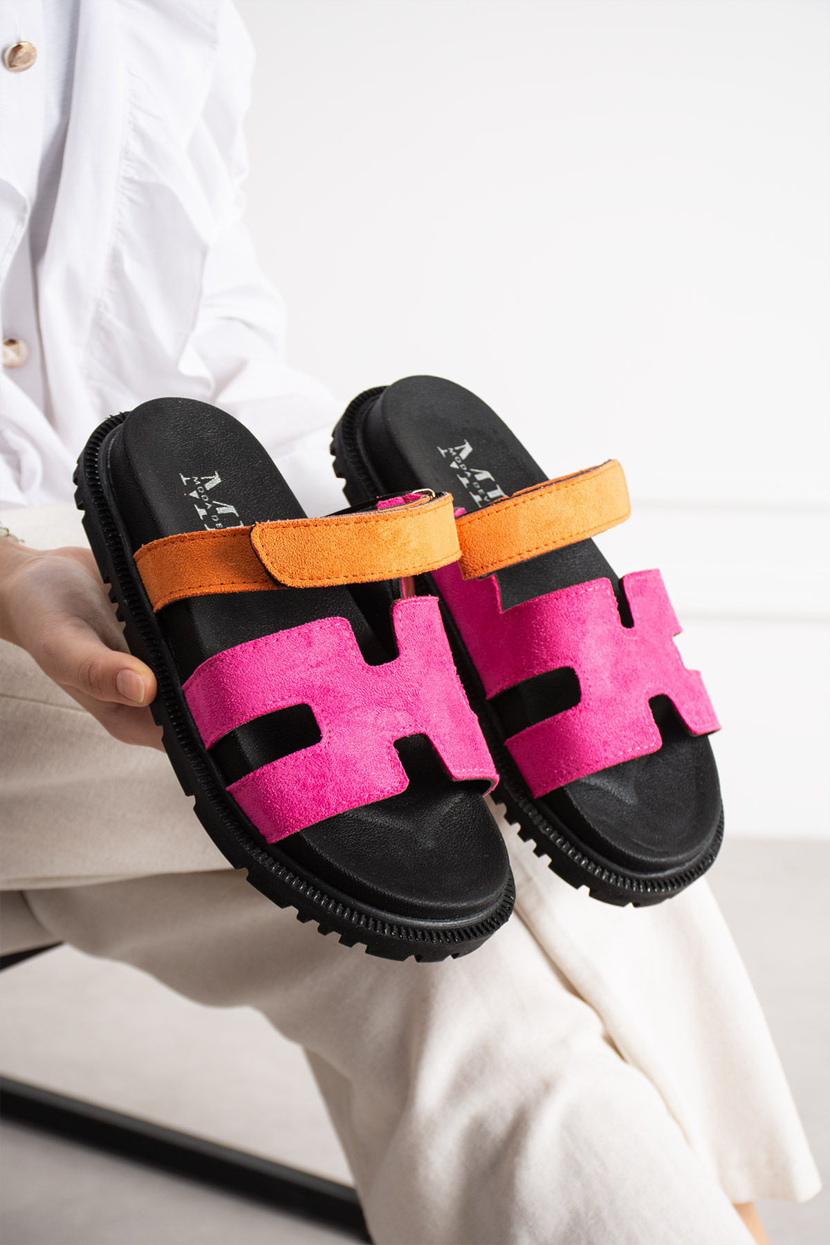 Moda Devrin Papuci de damă Fujia din piele intoarsă cu velcro, cu talpă anato...