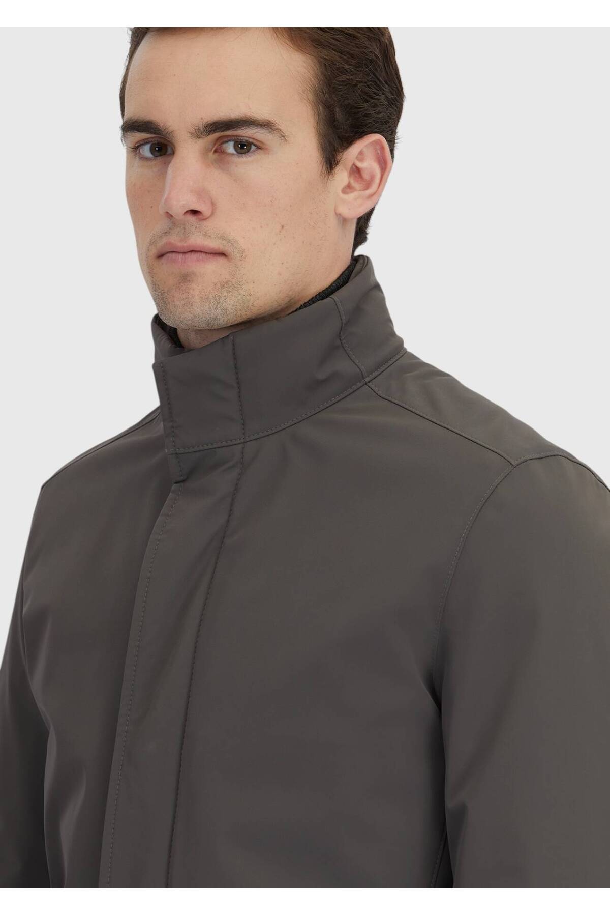 Ramsey  Kahverengi Regular Fit Dik Yaka Casual Dokuma Kaban - Görsel 4