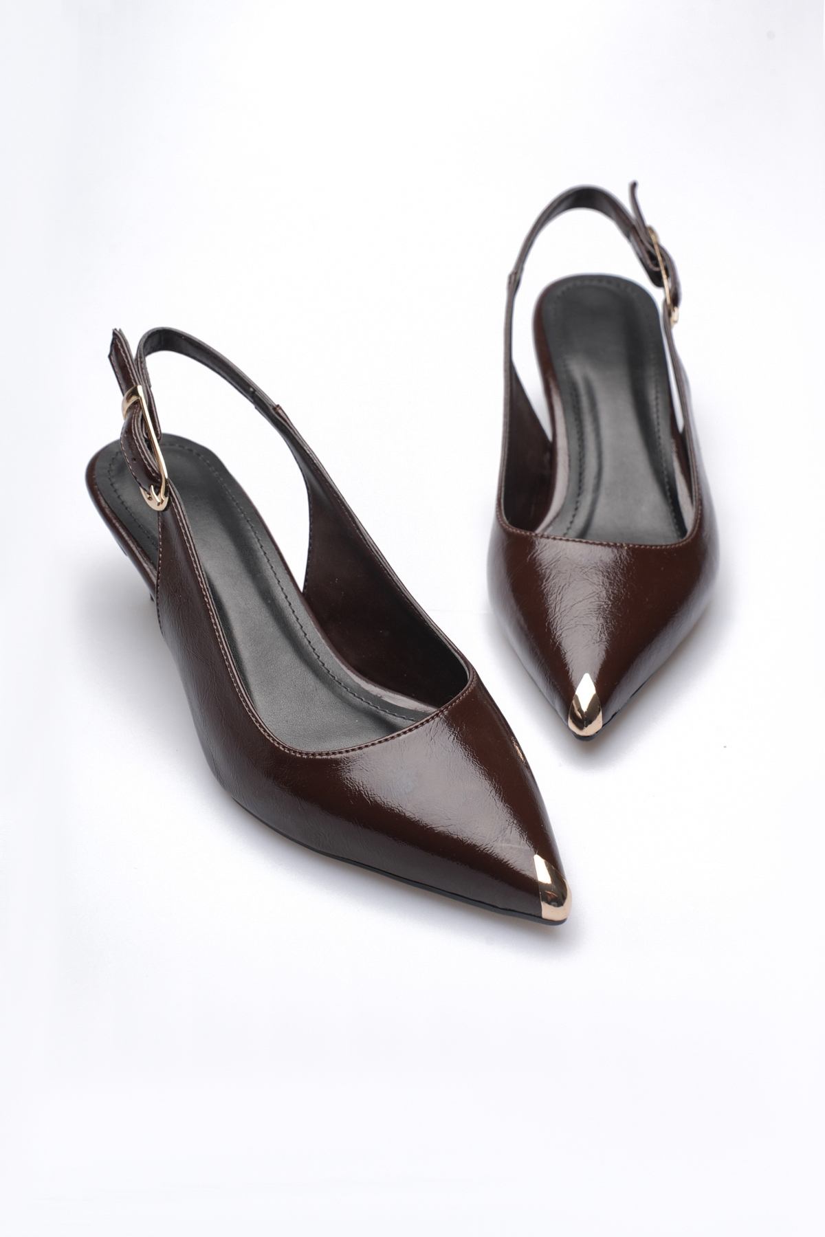 CİMİLİ SHOES  Kadın Kahve Kırışık Rugan Metal Burunlu Detay 3 Santim Topuk