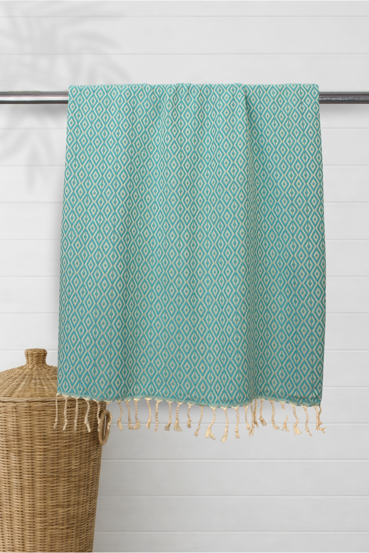 Natureloom Luxury Peshtamal 100% Cotton Beach And Bath Towel