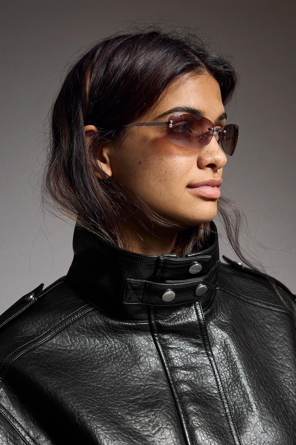 Bershka  Suni deri dik yaka ceket - Görsel 4