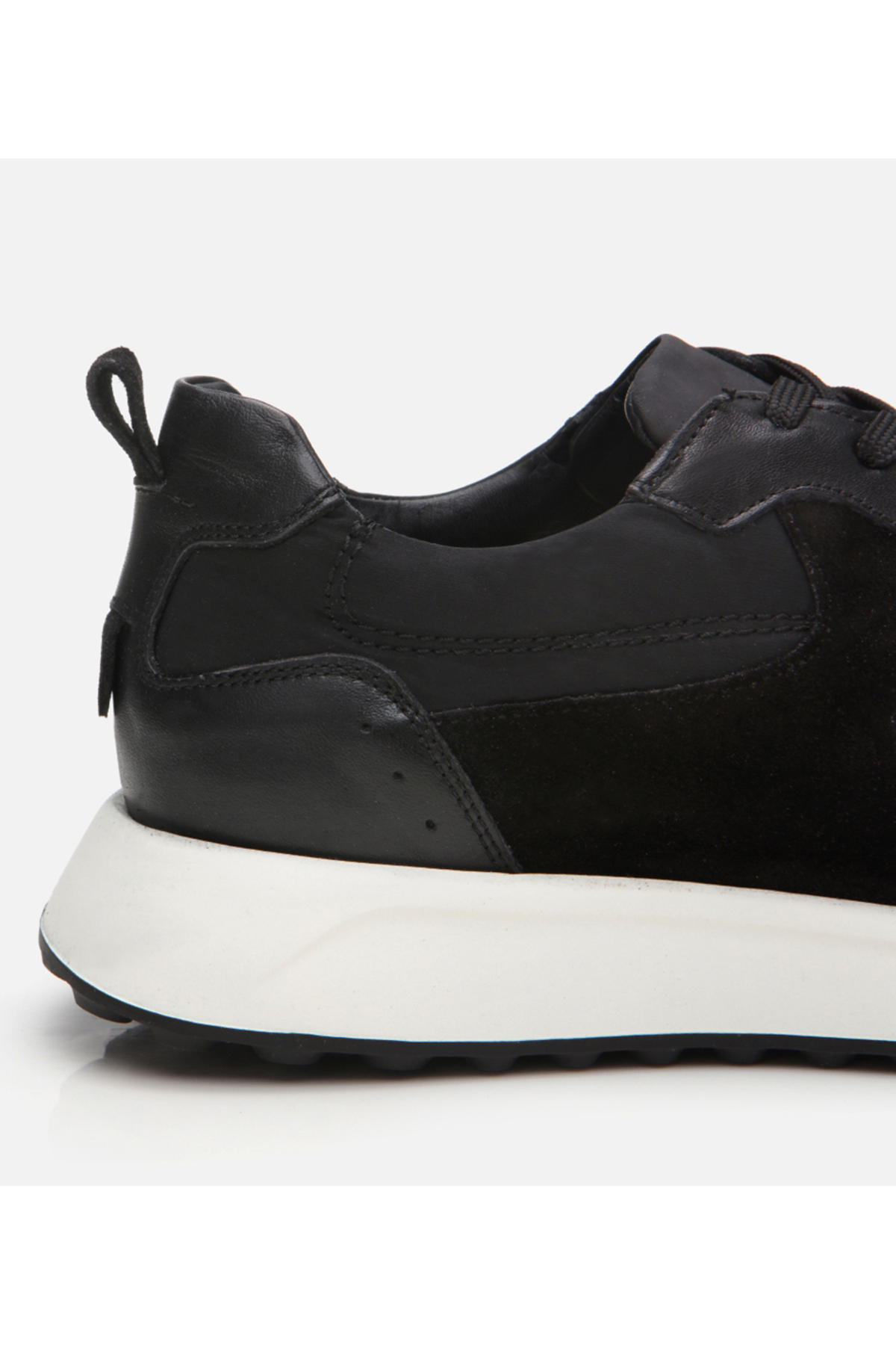 Hotiç  Erkek Süet Deri Siyah Ultra Hafif Tabanlı Spor Ayakkabı - Görsel 3