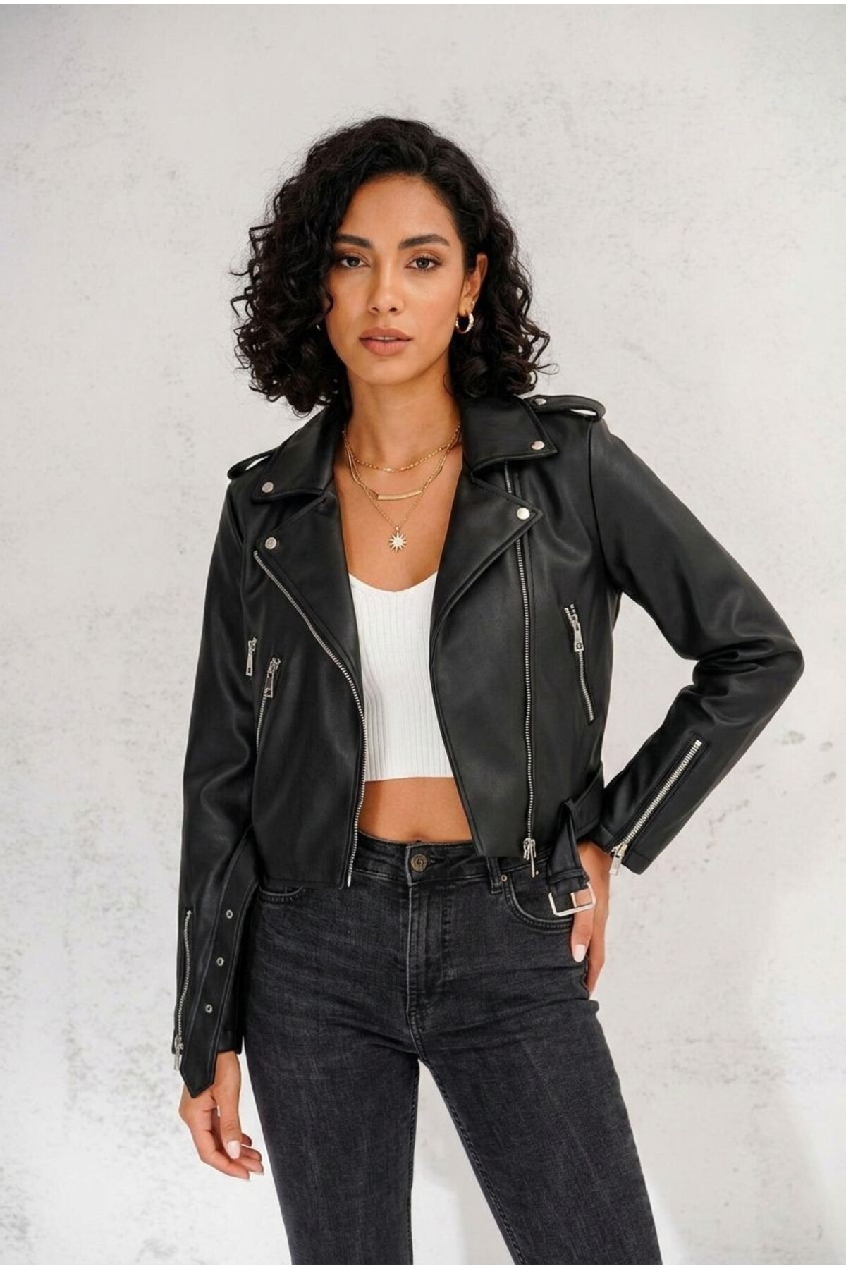 Genel Markalar  Kadın Kol Fermuar Detaylı Slim Fit Ceket