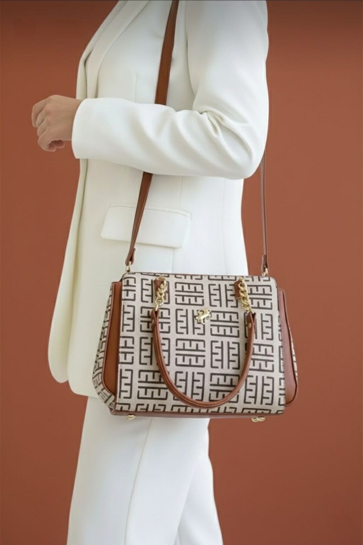 Original Daily Use Premium Quality Women's Shoulder Bag 361 TAN