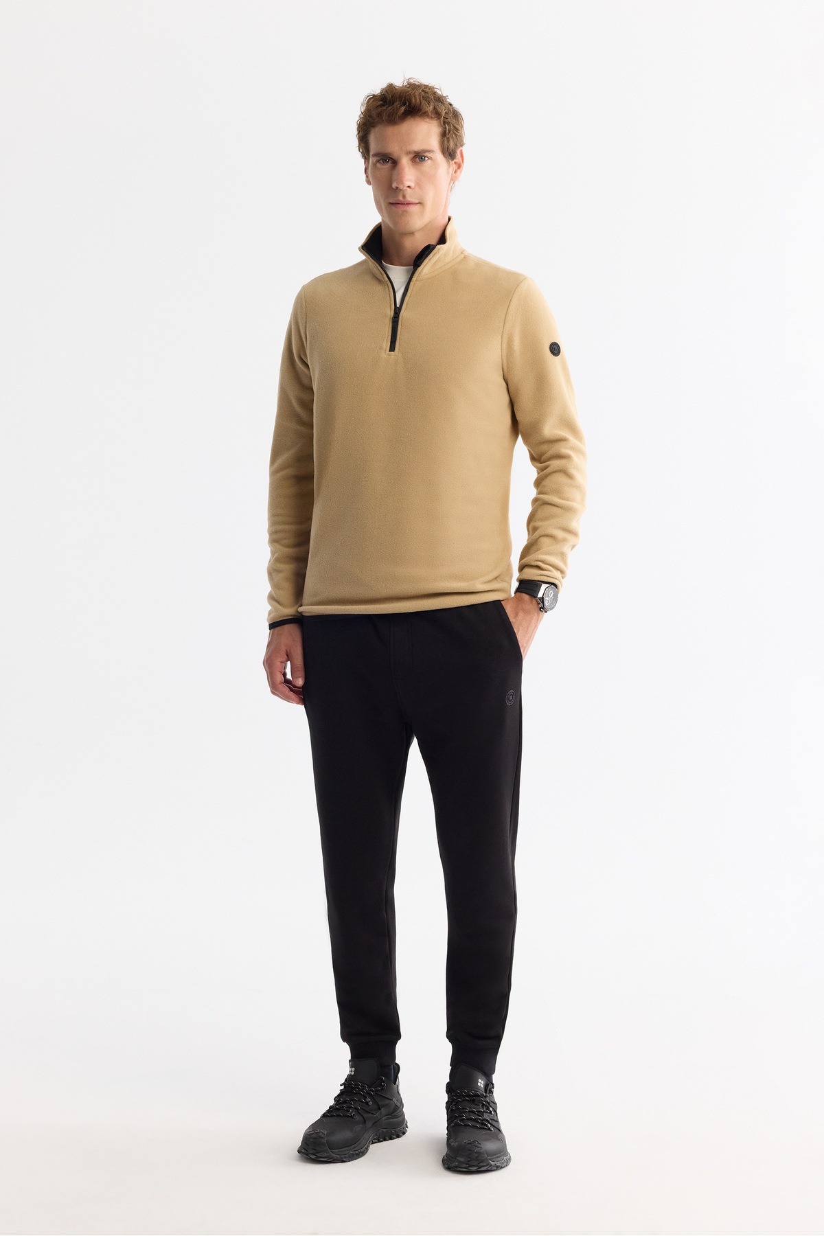 Avva  Erkek Bej Dik Yaka Fermuarlı Soft Touch Polar Regular Fit Sweatshirt E001068 - Görsel 5