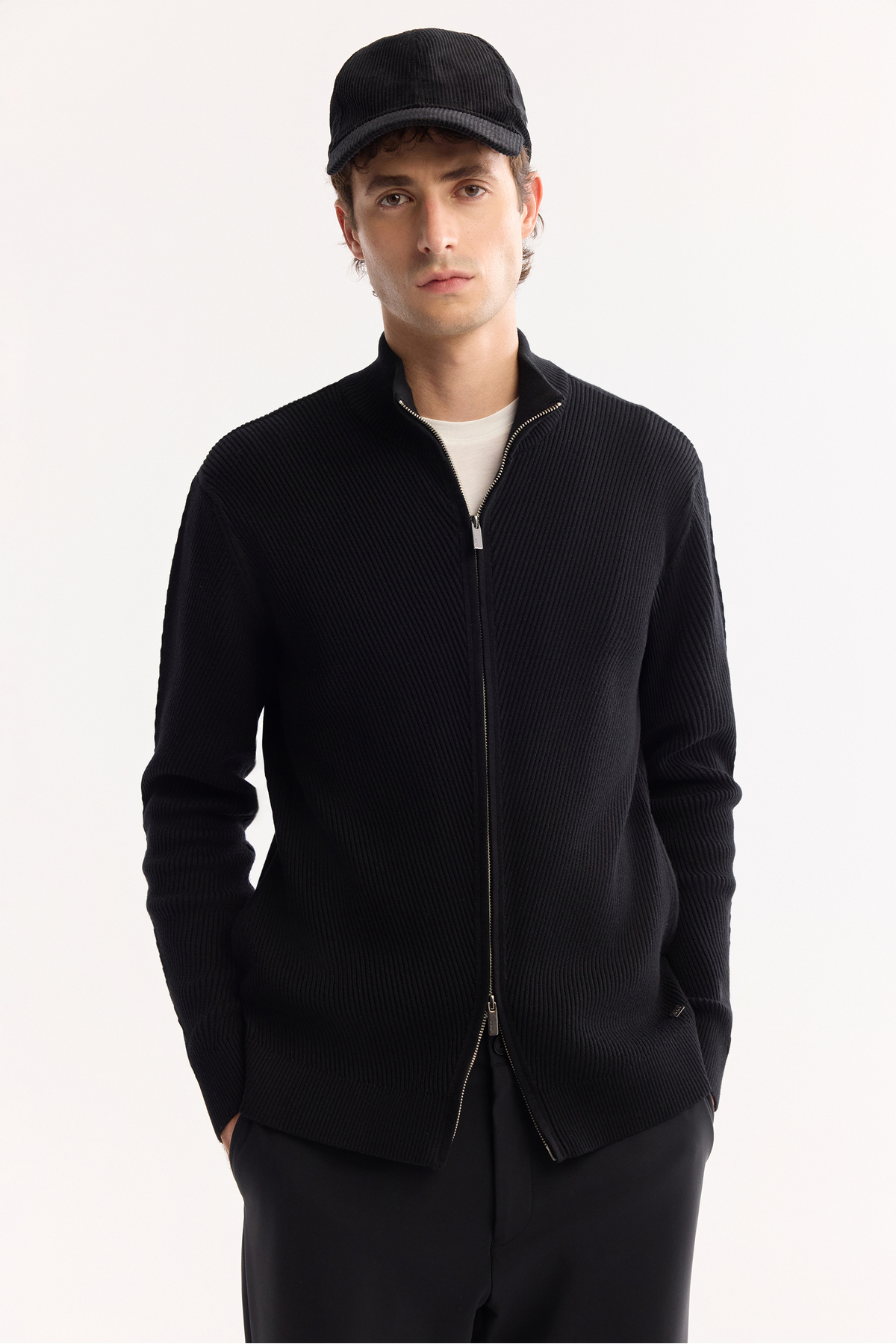 Avva  Erkek Siyah Dik Yaka Fermuarlı Pamuklu Soft Touch Dokulu Regular Fit Hırka A52Y5181 - Görsel 7