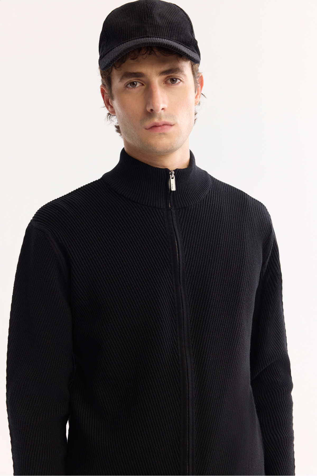 Avva  Erkek Siyah Dik Yaka Fermuarlı Pamuklu Soft Touch Dokulu Regular Fit Hırka A52Y5181 - Görsel 3