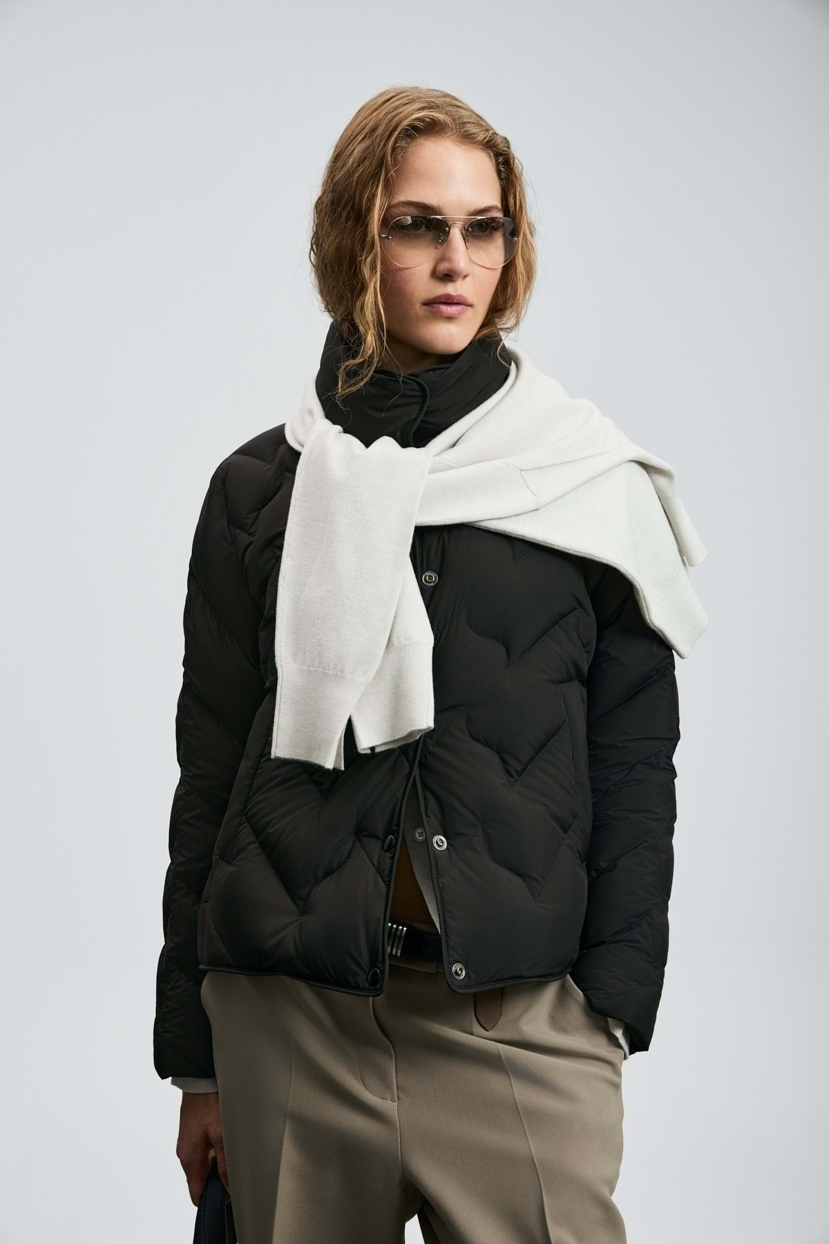 Lufian  122120043 Desert Kaz Tüyü Kadın Mont SİYAH