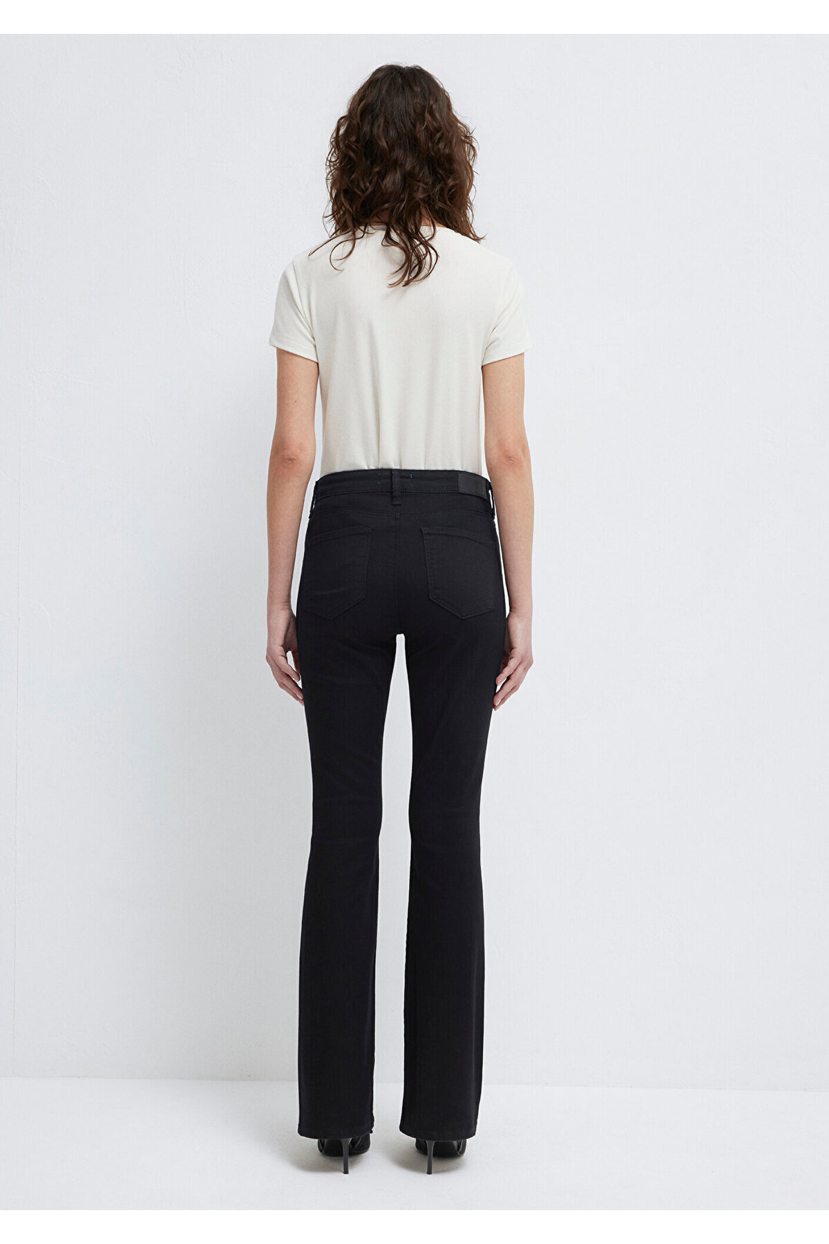 Mavi  Molly Everyday Siyah Jean Pantolon 1013624623 - Görsel 5