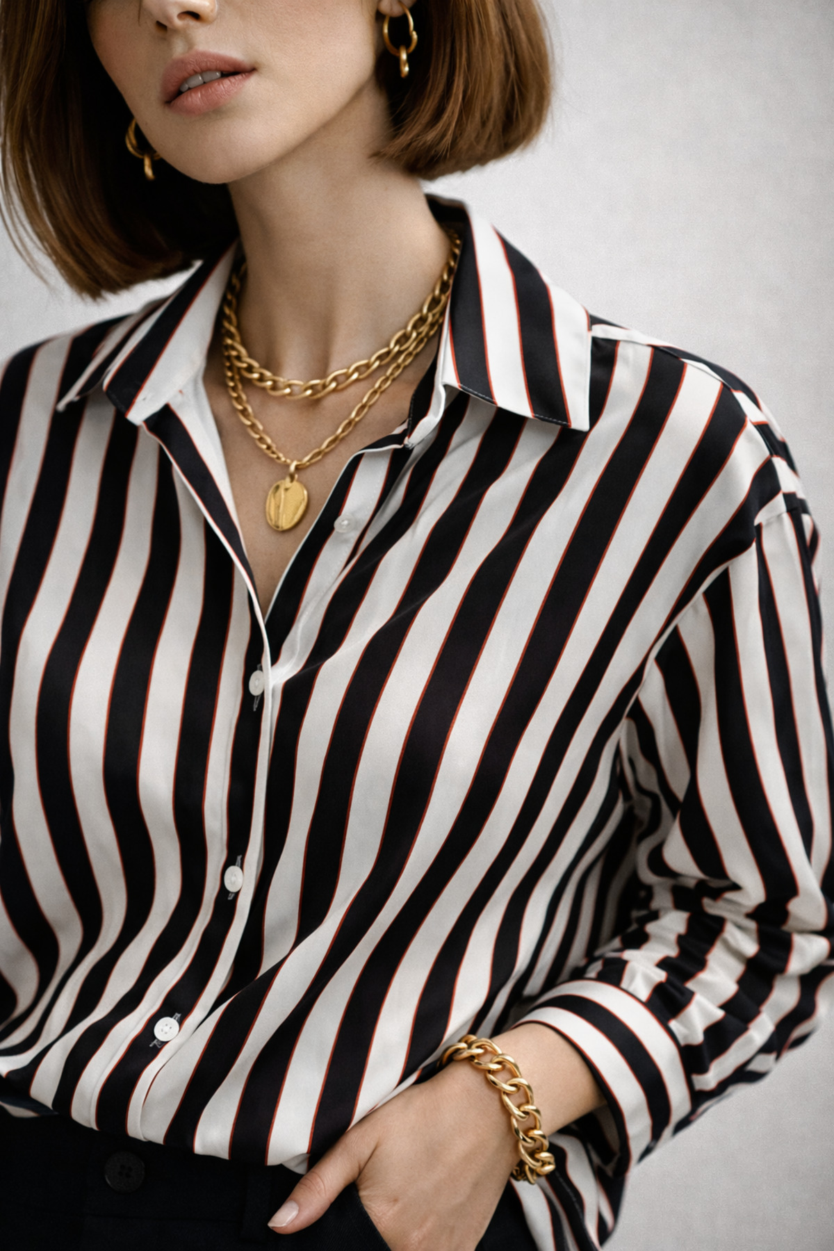 ribana  Kadın Çizgili saten kumaş Klasik Yaka, Önü Düğmeli Uzun kollu, Manşet Bitişli Gömlek 3971 - Görsel 2