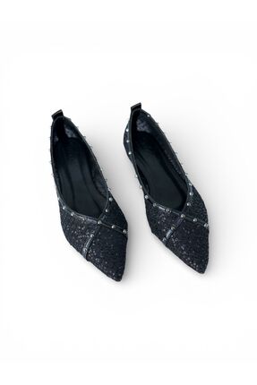 Subaşı ten rengi gold detaylı aksesuarlı pullu kadın babet ayakkabı