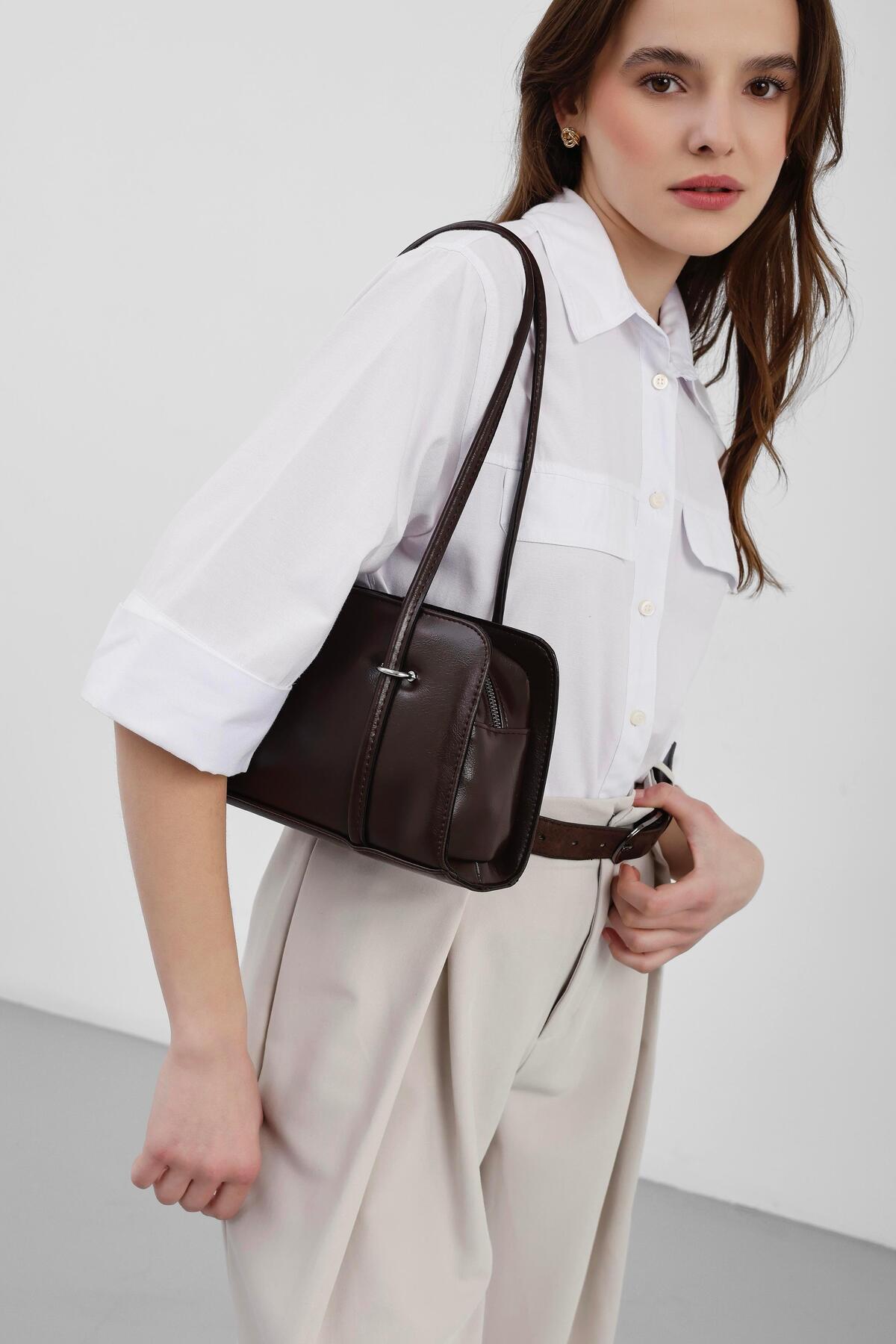 Shule Bags  Hansal Metal Detaylı Baget Çanta Acı Kahve - Görsel 4