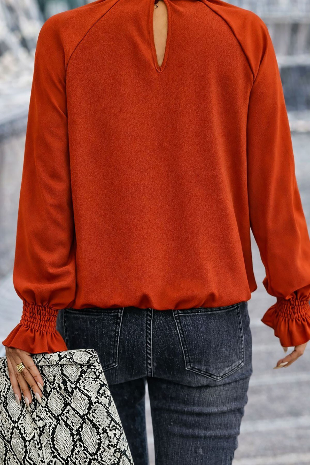 deafox  Kiremit Yuvarlak Yaka Pileli Fener Kol Krep Kumaş Bluz - Görsel 2