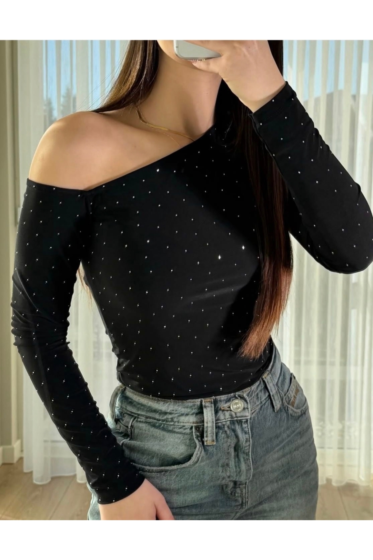 VAN SCHENDEL  Kadın Kayık Yaka Taşlı Uzun Kollu Slim Fit Bluz – Şık Gece & Davet Üst - Görsel 2