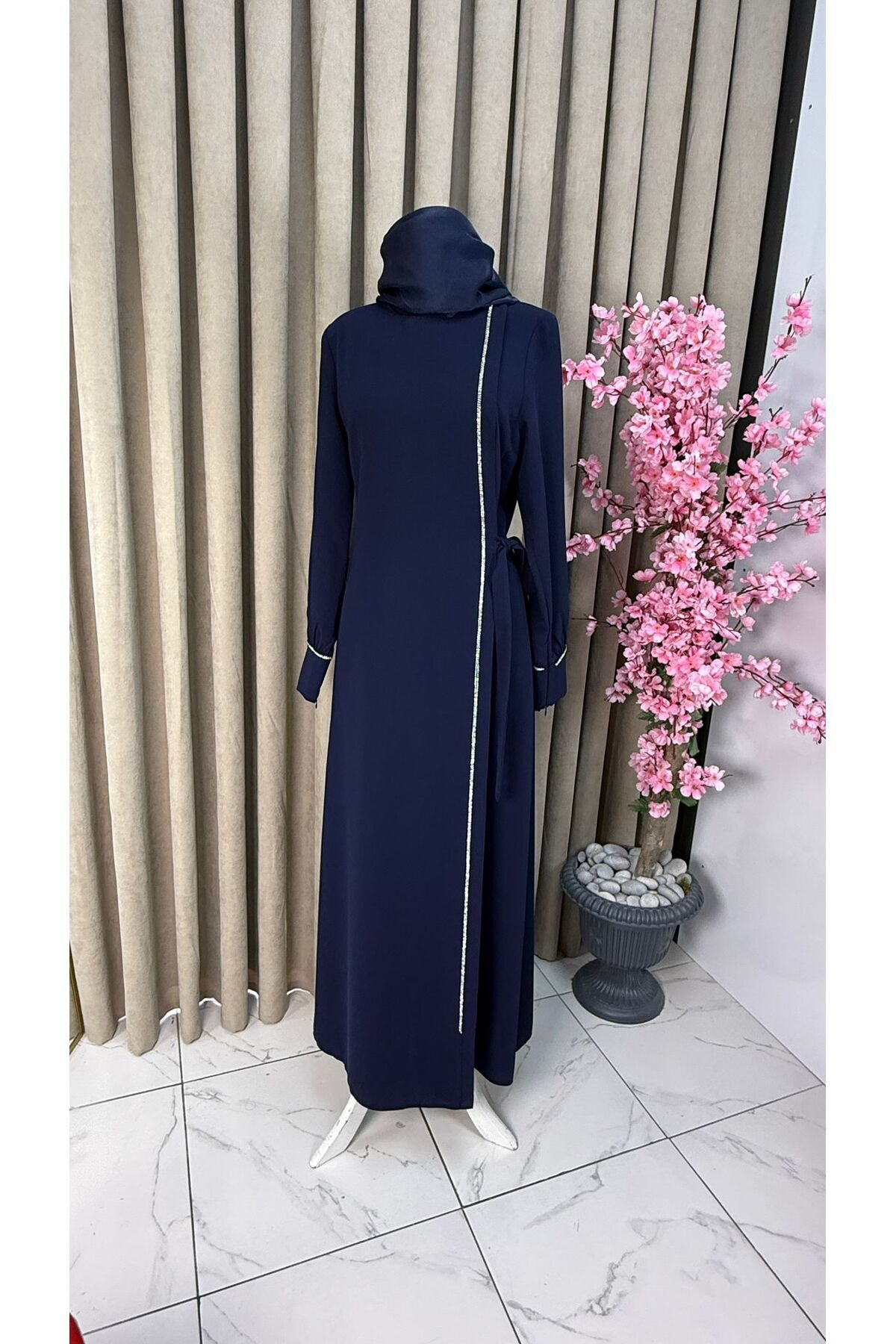 Sarmoda Petek kumaş taşlı abiye ferace 56 bedene kadar - 42